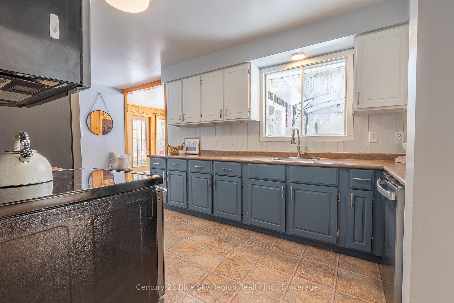 Photo 7 of 828 Highway 94, East Ferris, Corbeil — HOMEH