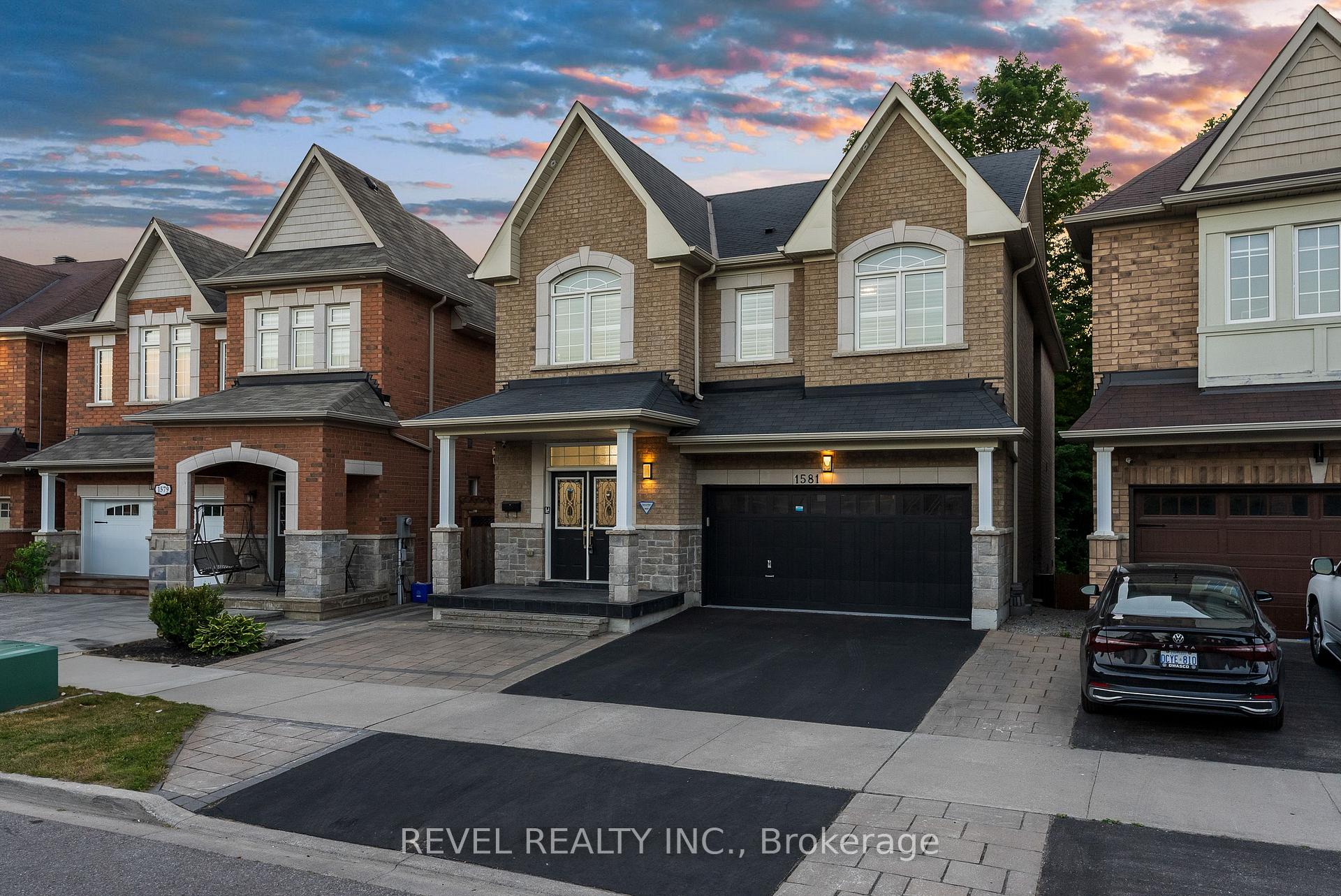 Photo 8 of 1581 Winville Road, Pickering, Duffin Heights — HOMEH