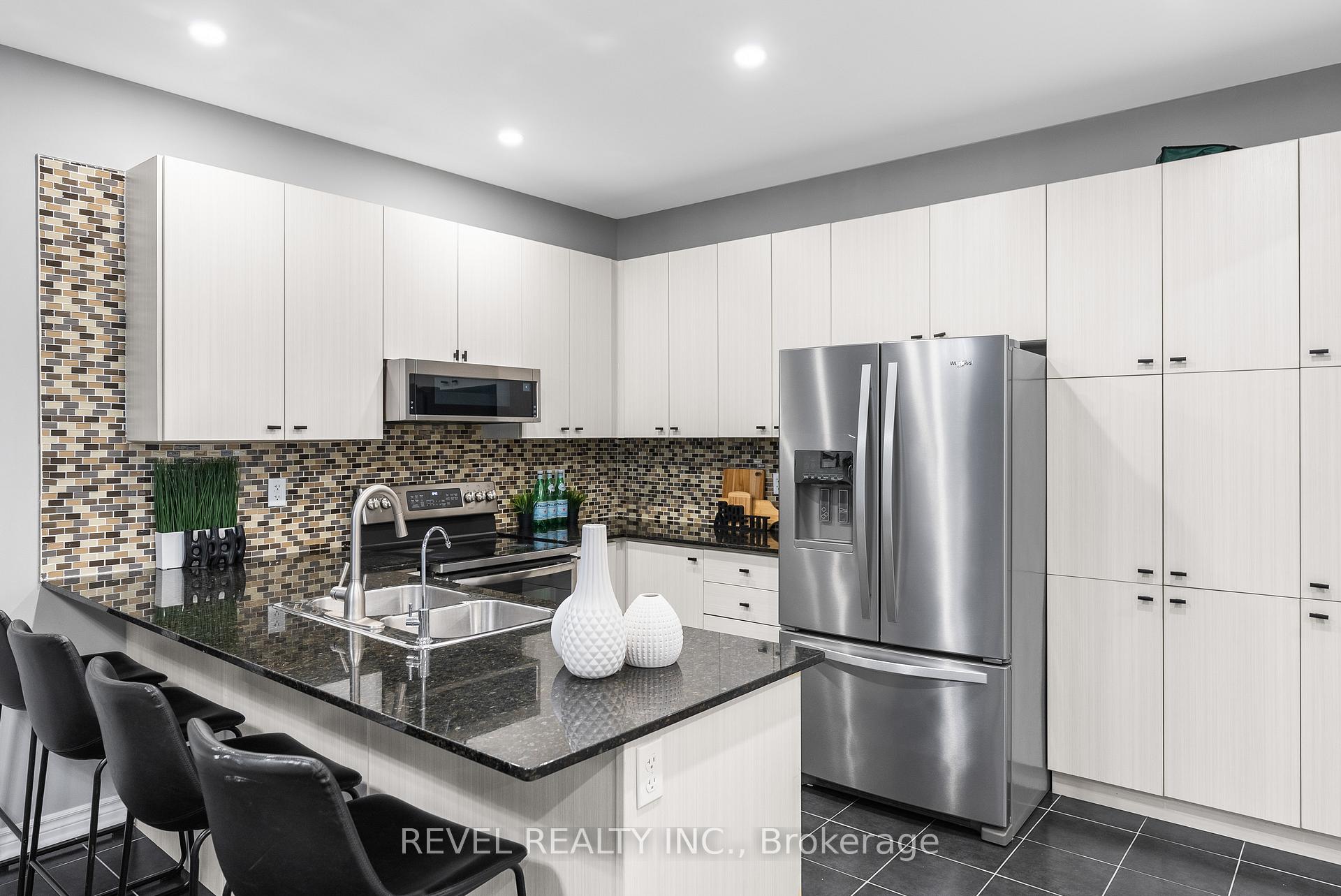 Photo 6 of 1581 Winville Road, Pickering, Duffin Heights — HOMEH