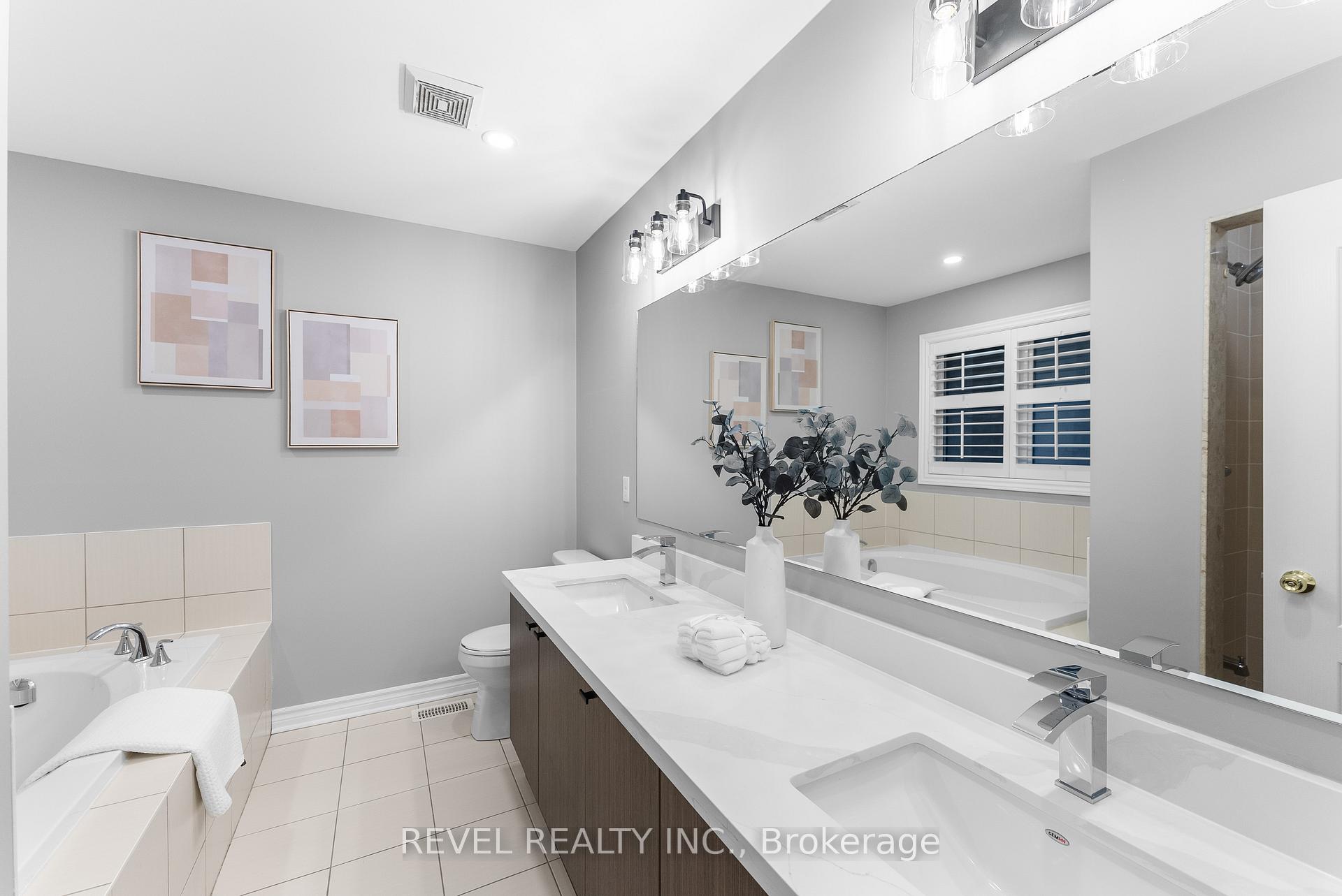 Photo 15 of 1581 Winville Road, Pickering, Duffin Heights — HOMEH