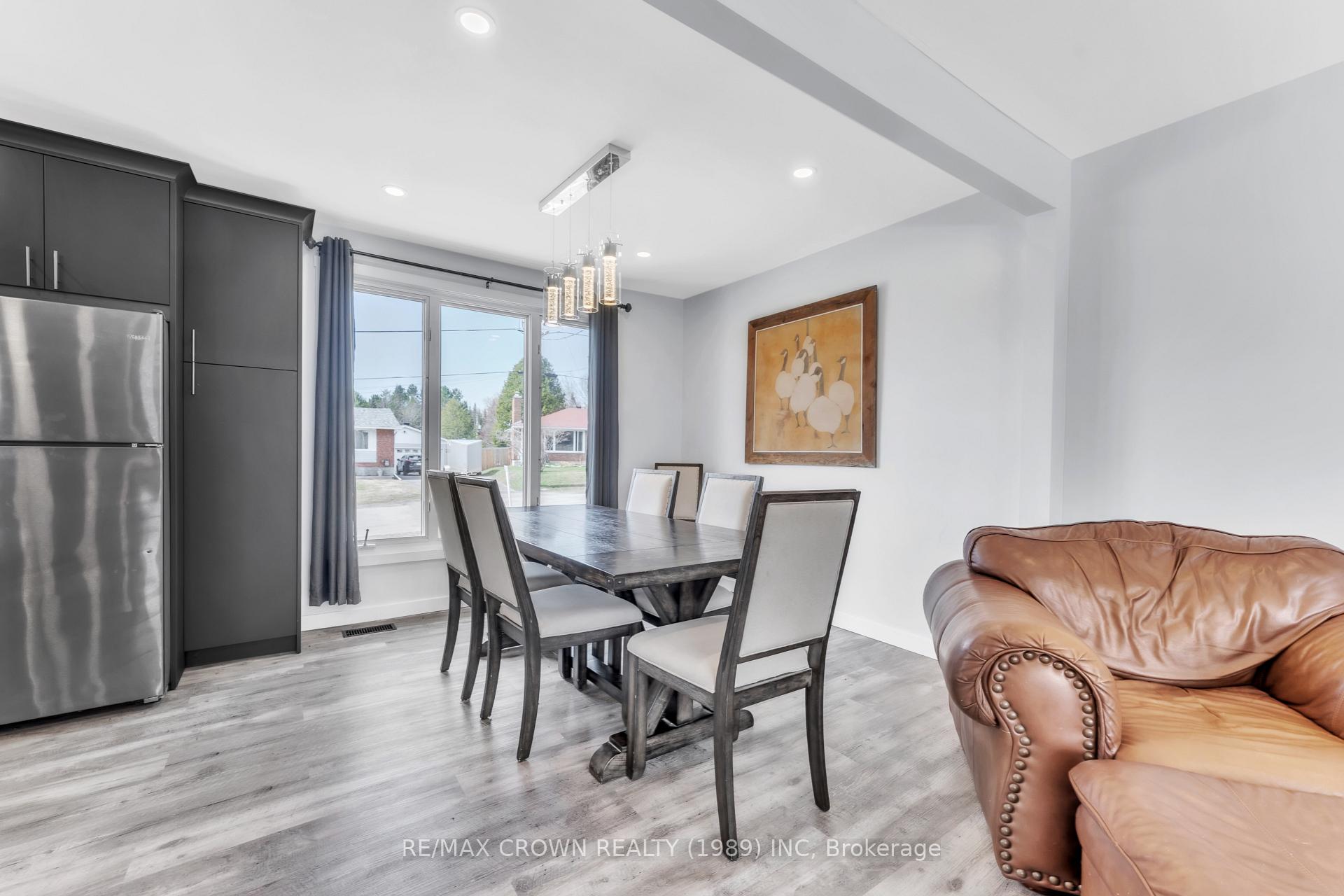 Photo 10 of 40 Birch Crescent, Temagami — HOMEH
