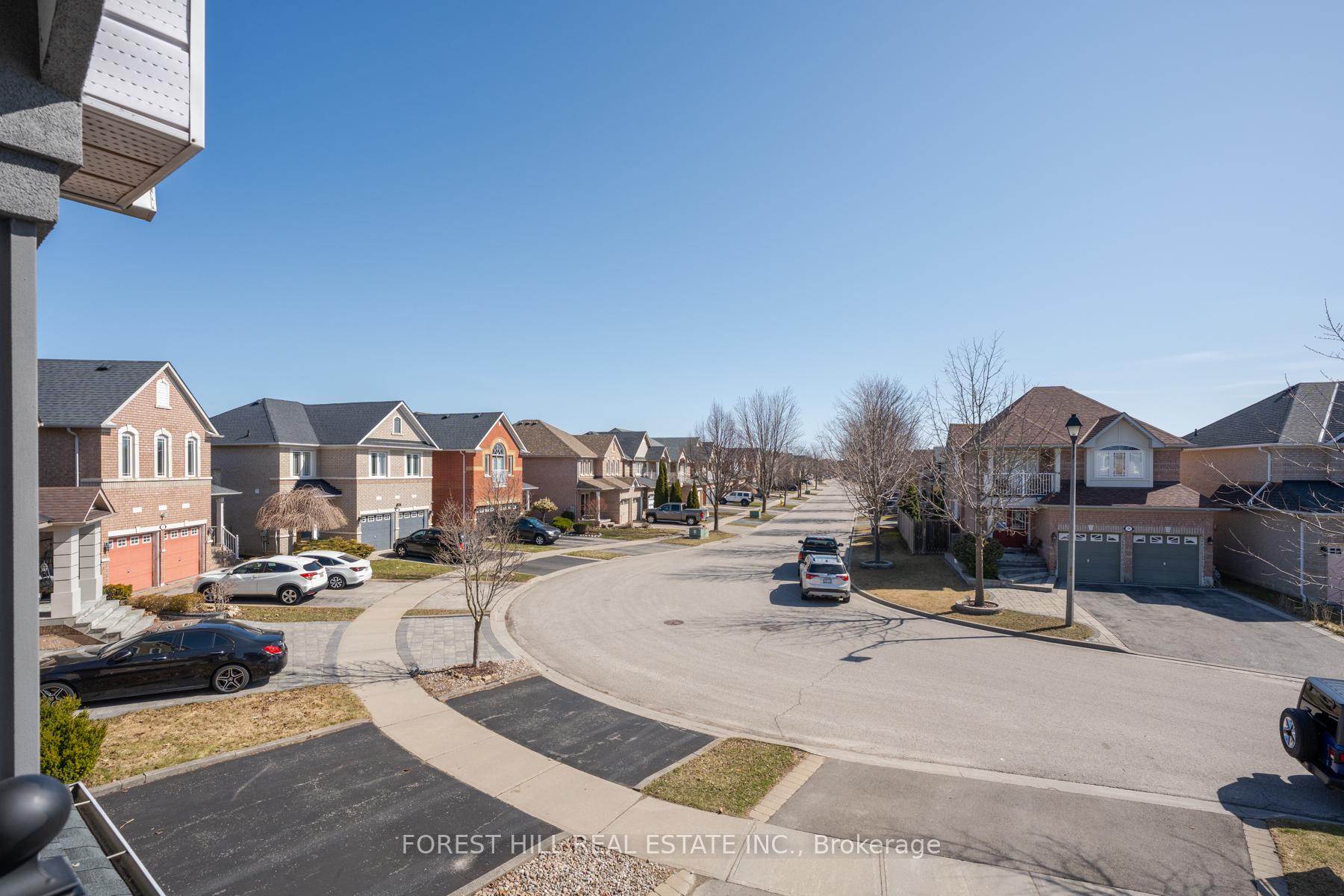 Photo 33 of 69 Harty Crescent, Ajax, Northwest Ajax — HOMEH