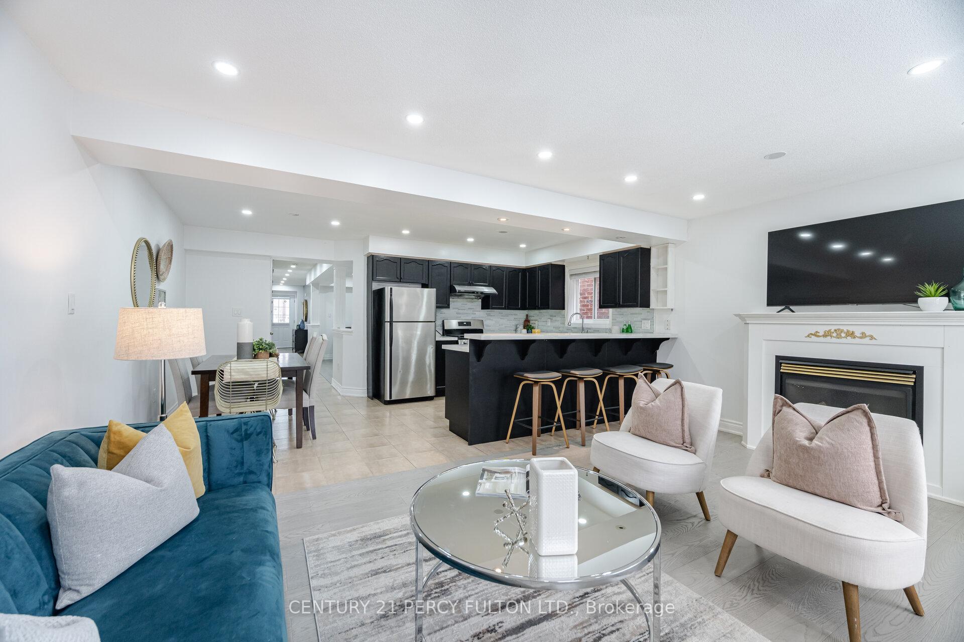 Photo 12 of 640 Sunbird Trail, Pickering, Amberlea — HOMEH