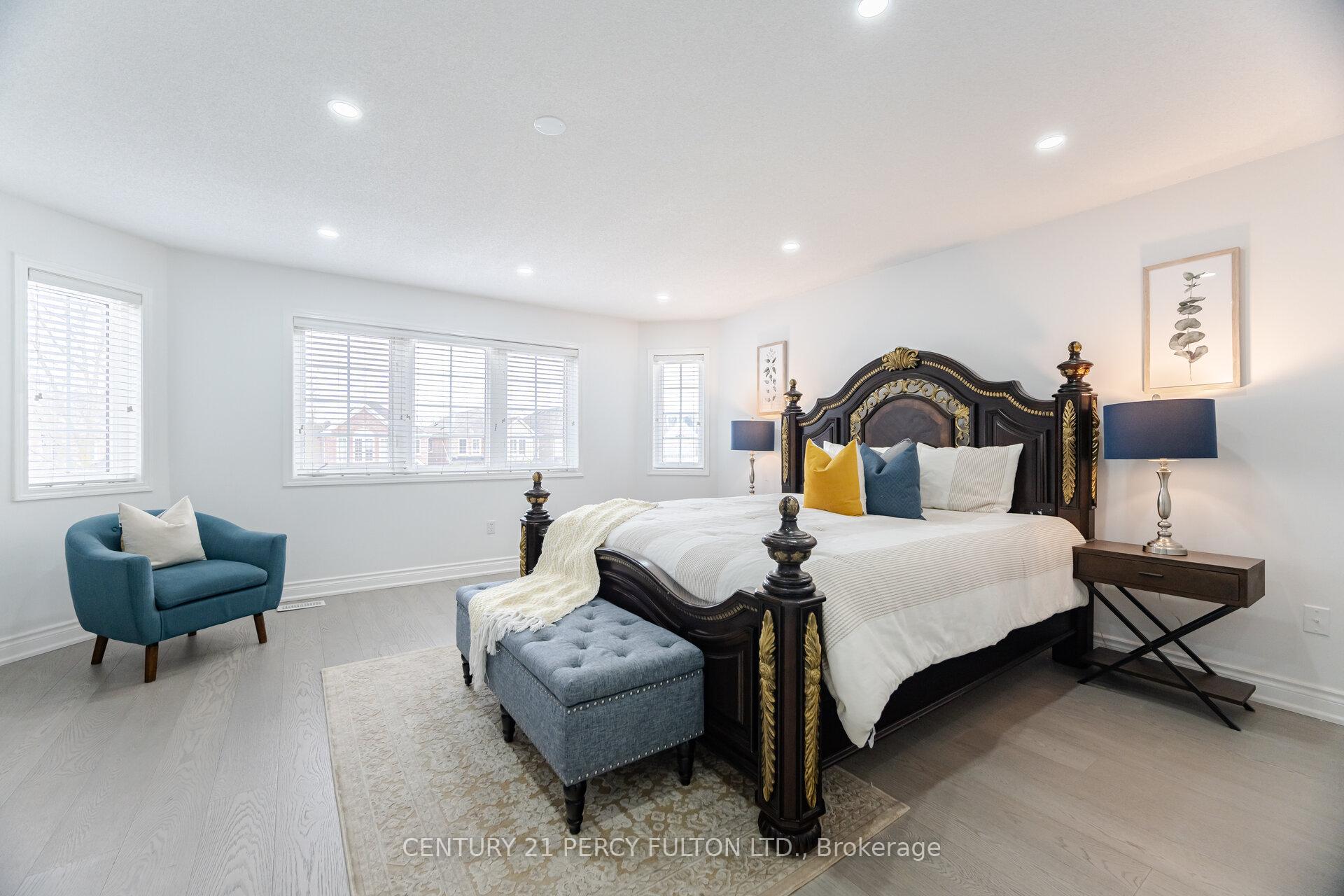 Photo 18 of 640 Sunbird Trail, Pickering, Amberlea — HOMEH