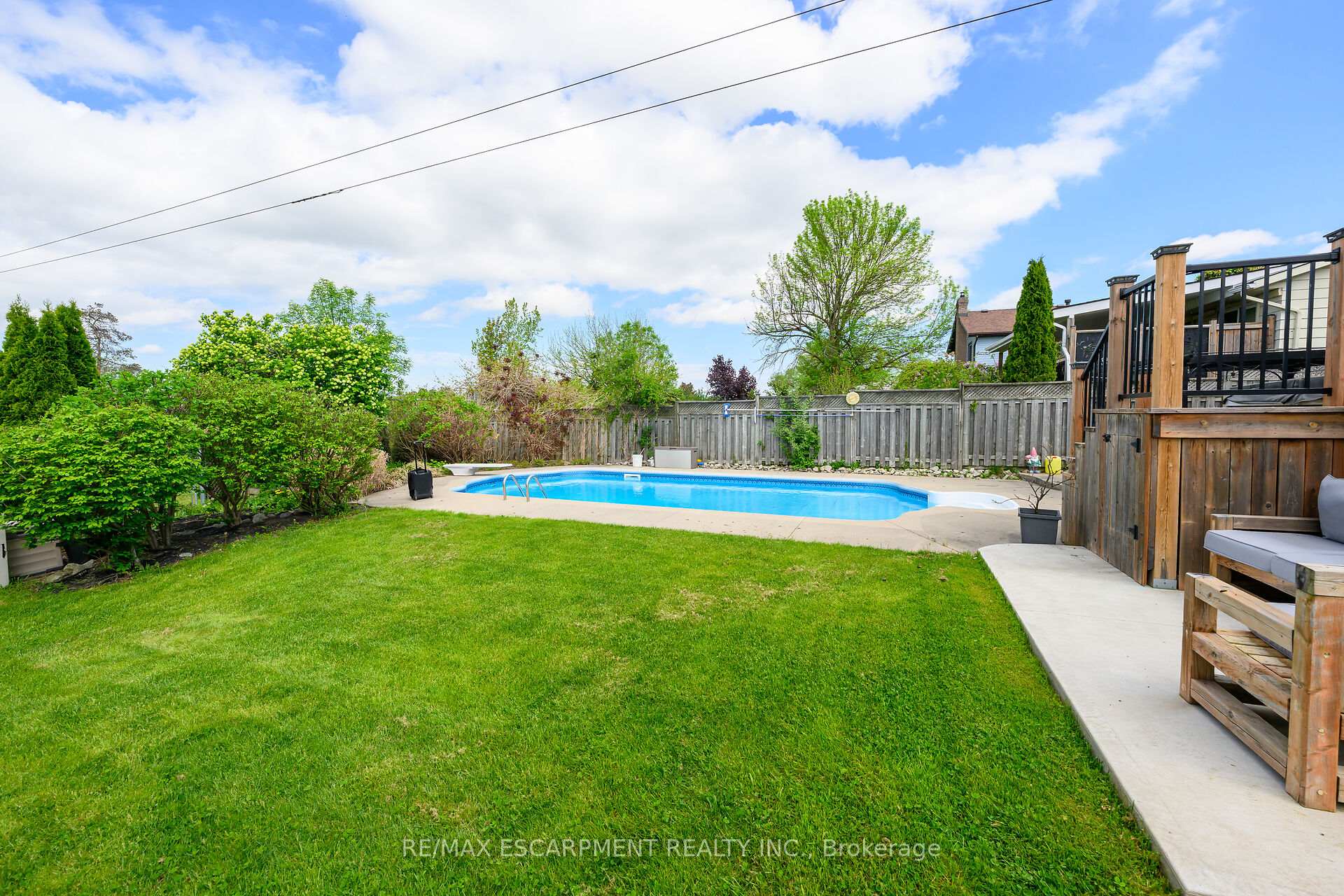 Photo 38 of 7663 Ronnie Crescent, Niagara Falls, Marineland — HOMEH