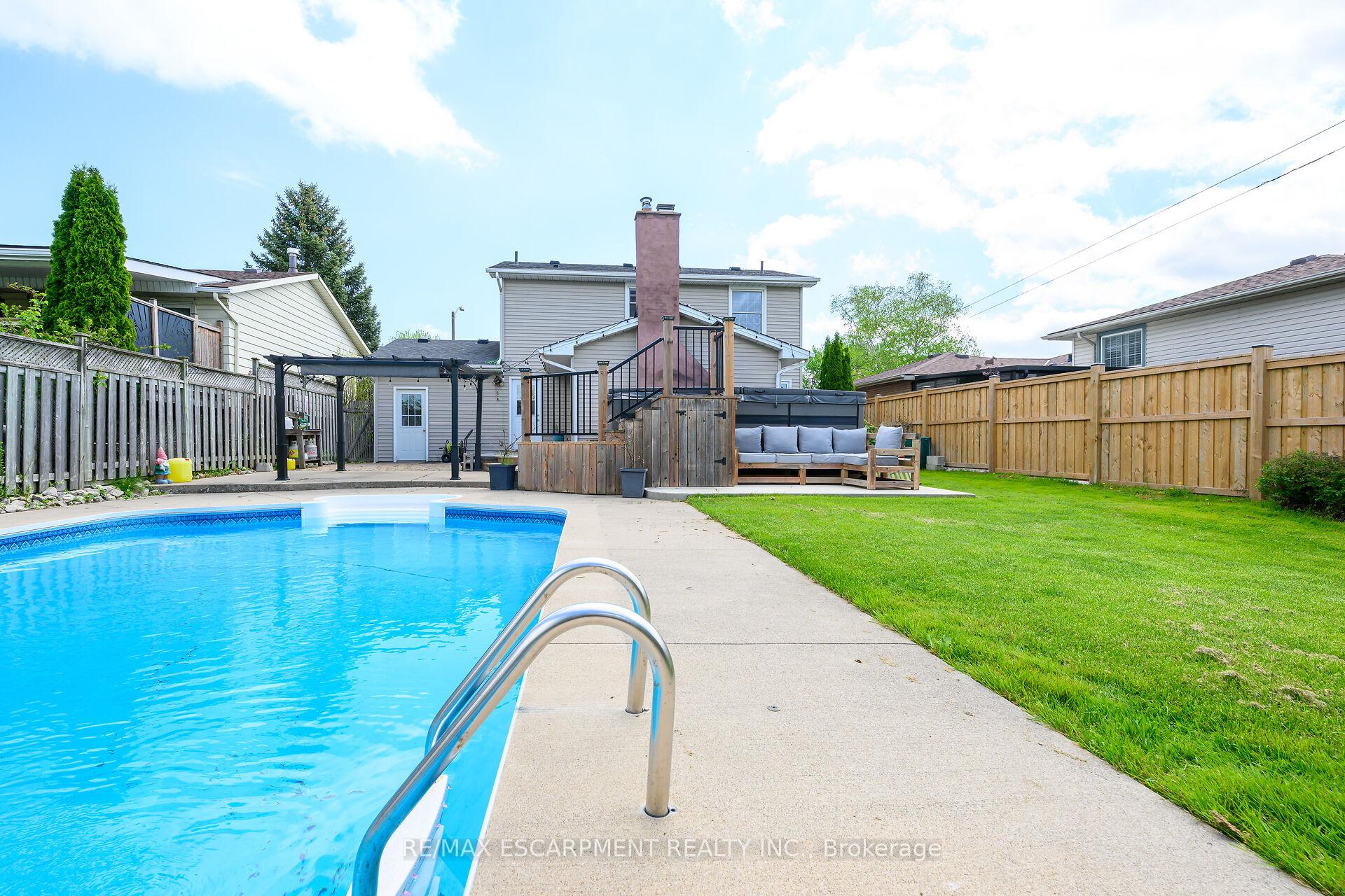 Photo 48 of 7663 Ronnie Crescent, Niagara Falls, Marineland — HOMEH