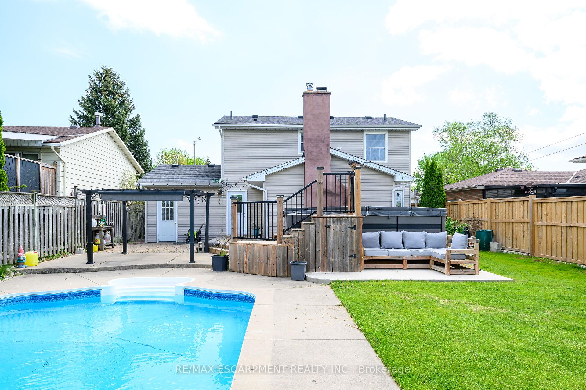 Photo 43 of 7663 Ronnie Crescent, Niagara Falls, Marineland — HOMEH