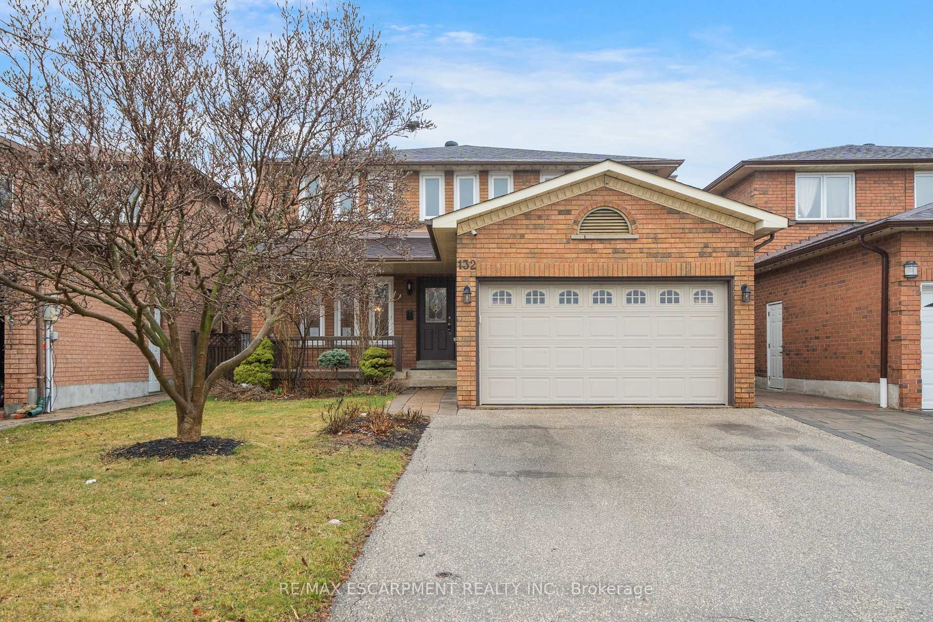 Photo 1 of 132 Belview Avenue, Vaughan, East Woodbridge — HOMEH