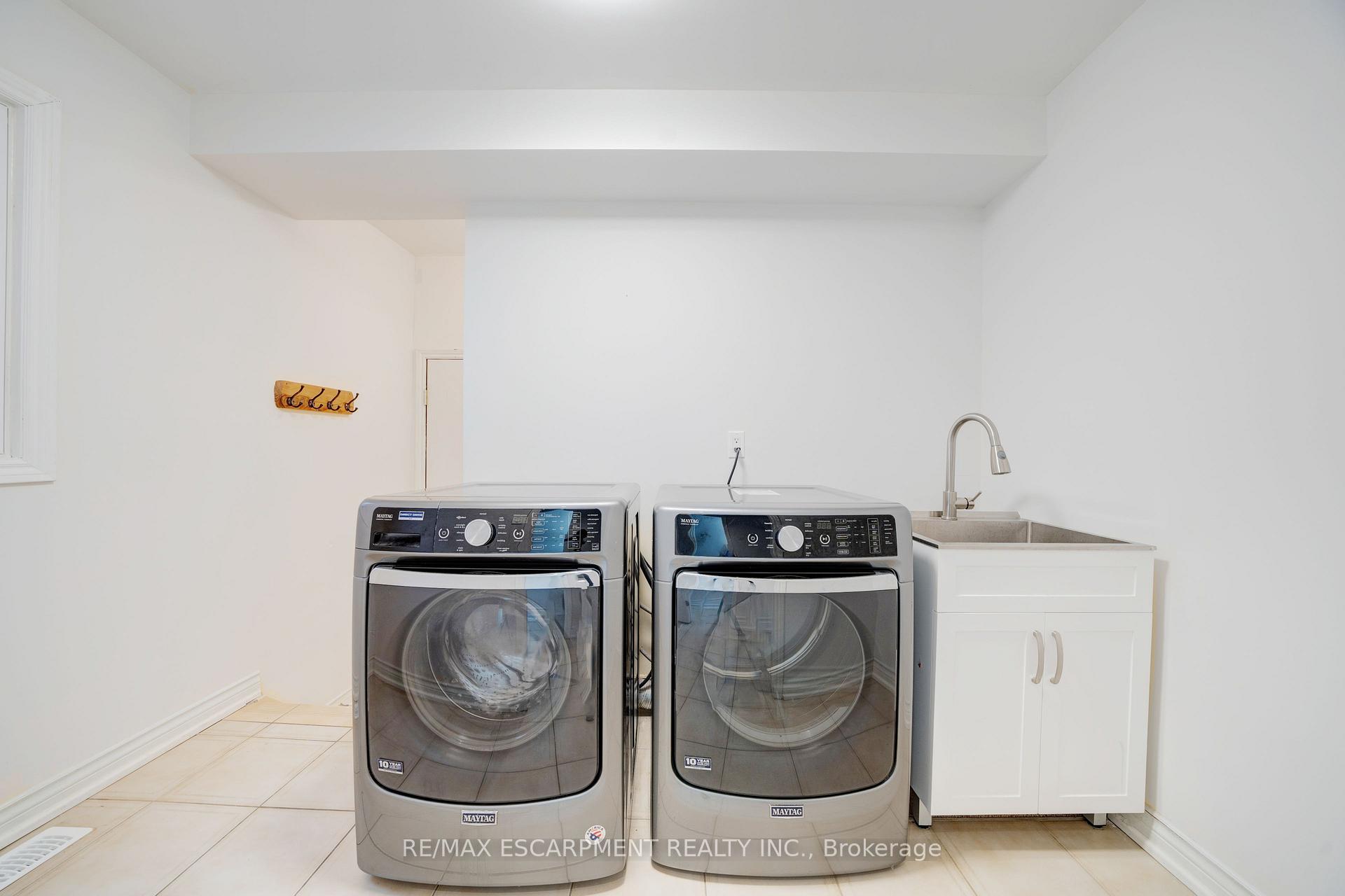 Photo 13 of 132 Belview Avenue, Vaughan, East Woodbridge — HOMEH
