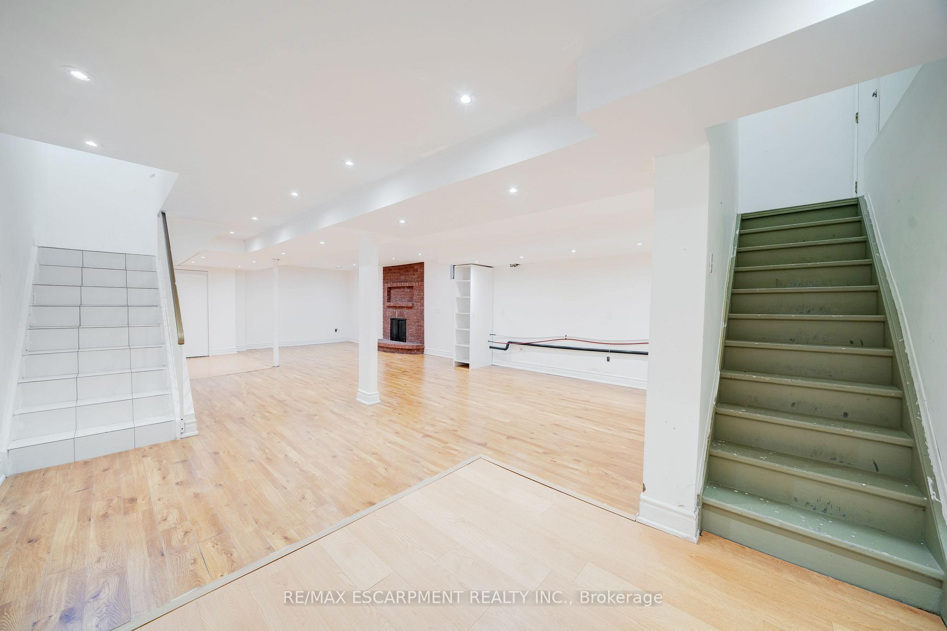 Photo 19 of 132 Belview Avenue, Vaughan, East Woodbridge — HOMEH