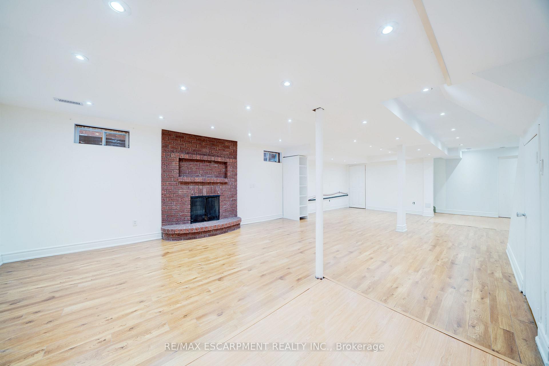 Photo 25 of 132 Belview Avenue, Vaughan, East Woodbridge — HOMEH