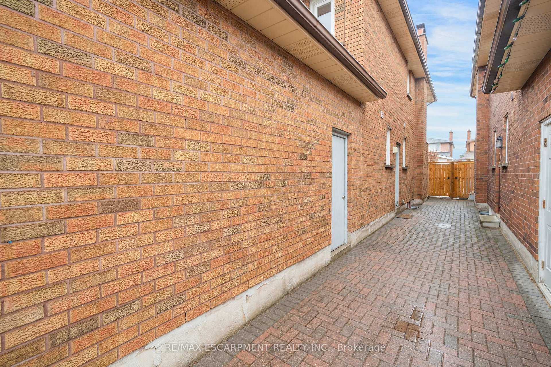Photo 47 of 132 Belview Avenue, Vaughan, East Woodbridge — HOMEH