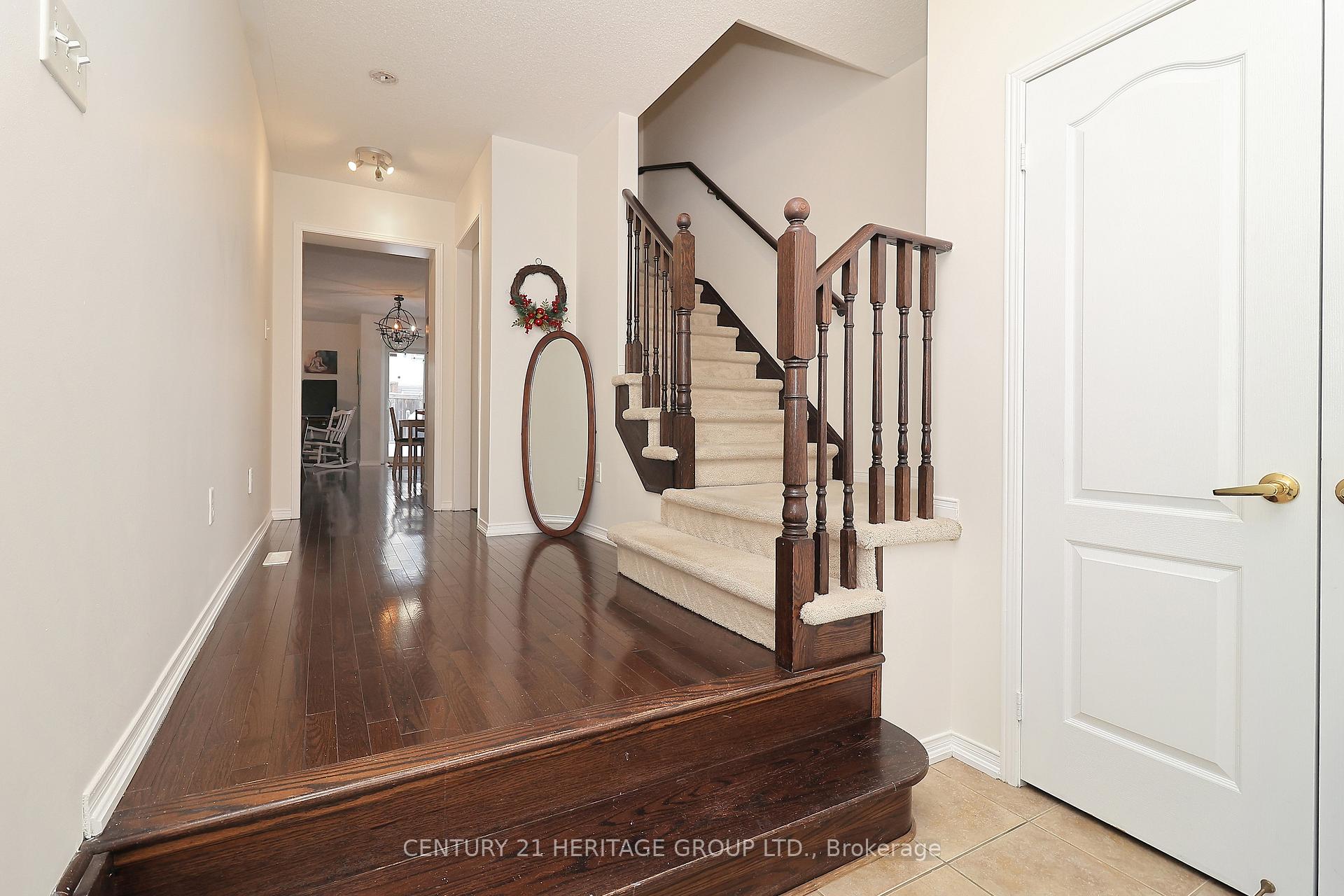 Photo 21 of 12 Telstar Way, Whitby, Brooklin — HOMEH