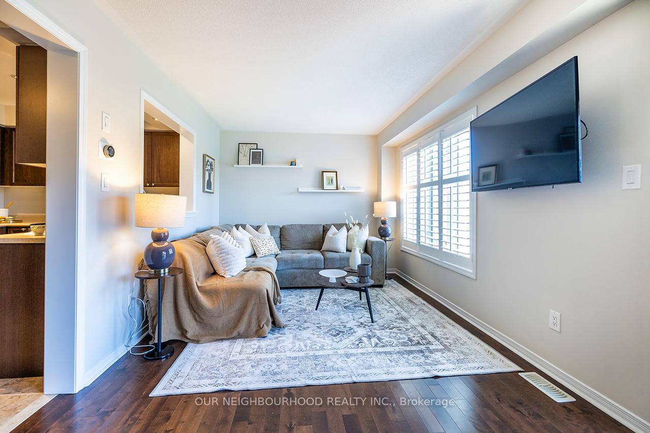 Photo 13 of 74 Shrewsbury Drive, Whitby, Brooklin — HOMEH