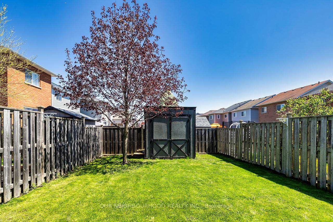 Photo 32 of 74 Shrewsbury Drive, Whitby, Brooklin — HOMEH