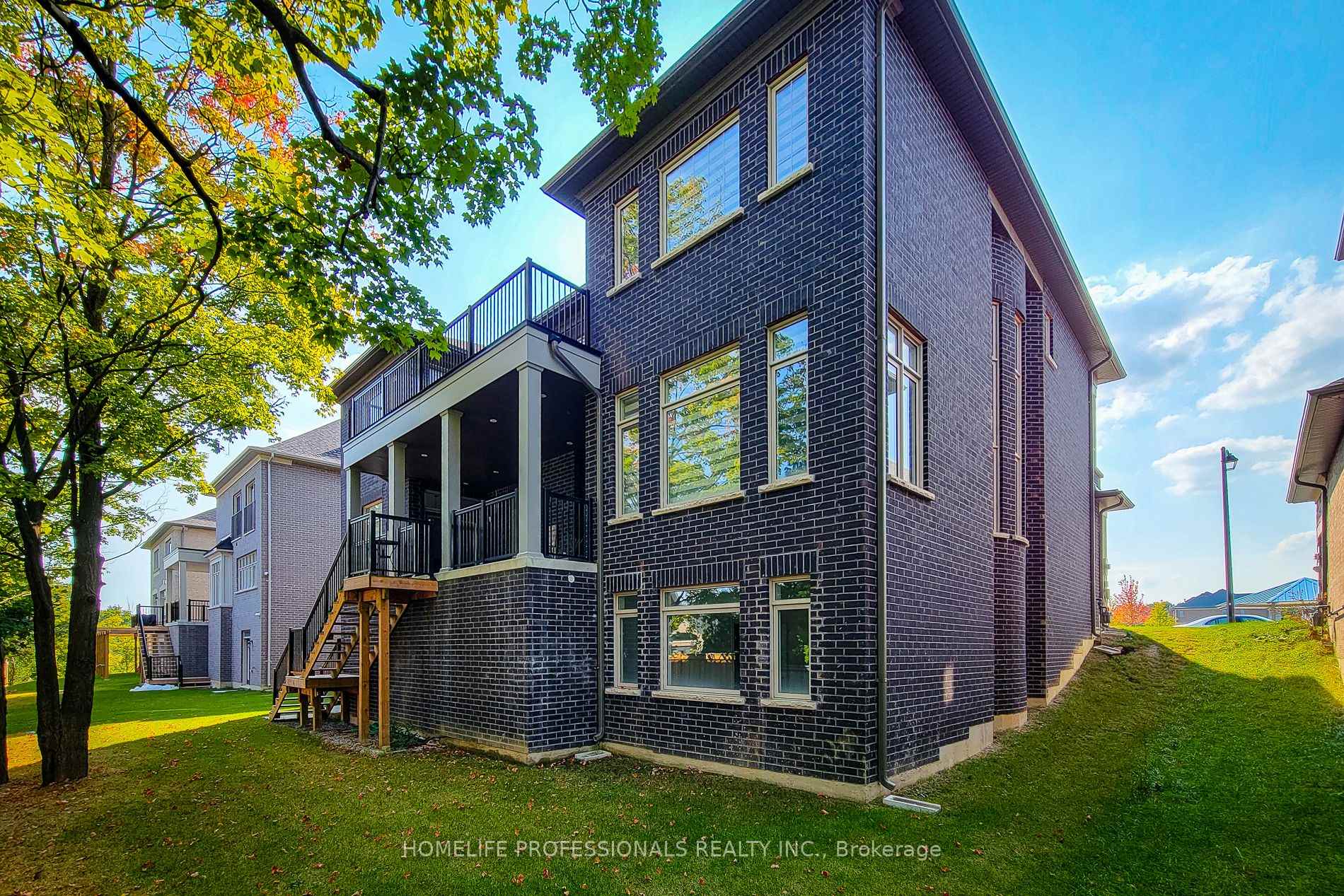 Photo 8 of 90 Stokes Drive, King, Nobleton — HOMEH