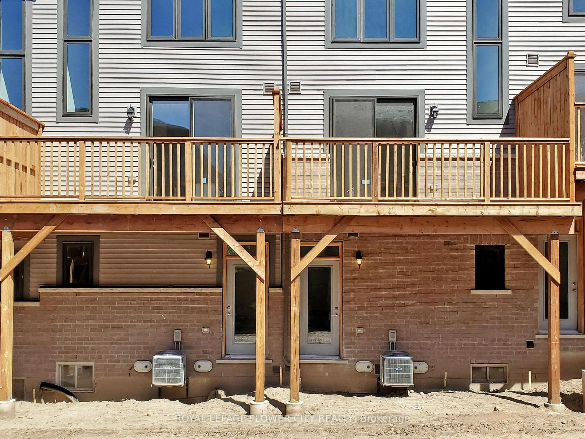 Photo 30 of Unit 106, 10 Birmingham Drive N, Cambridge — HOMEH