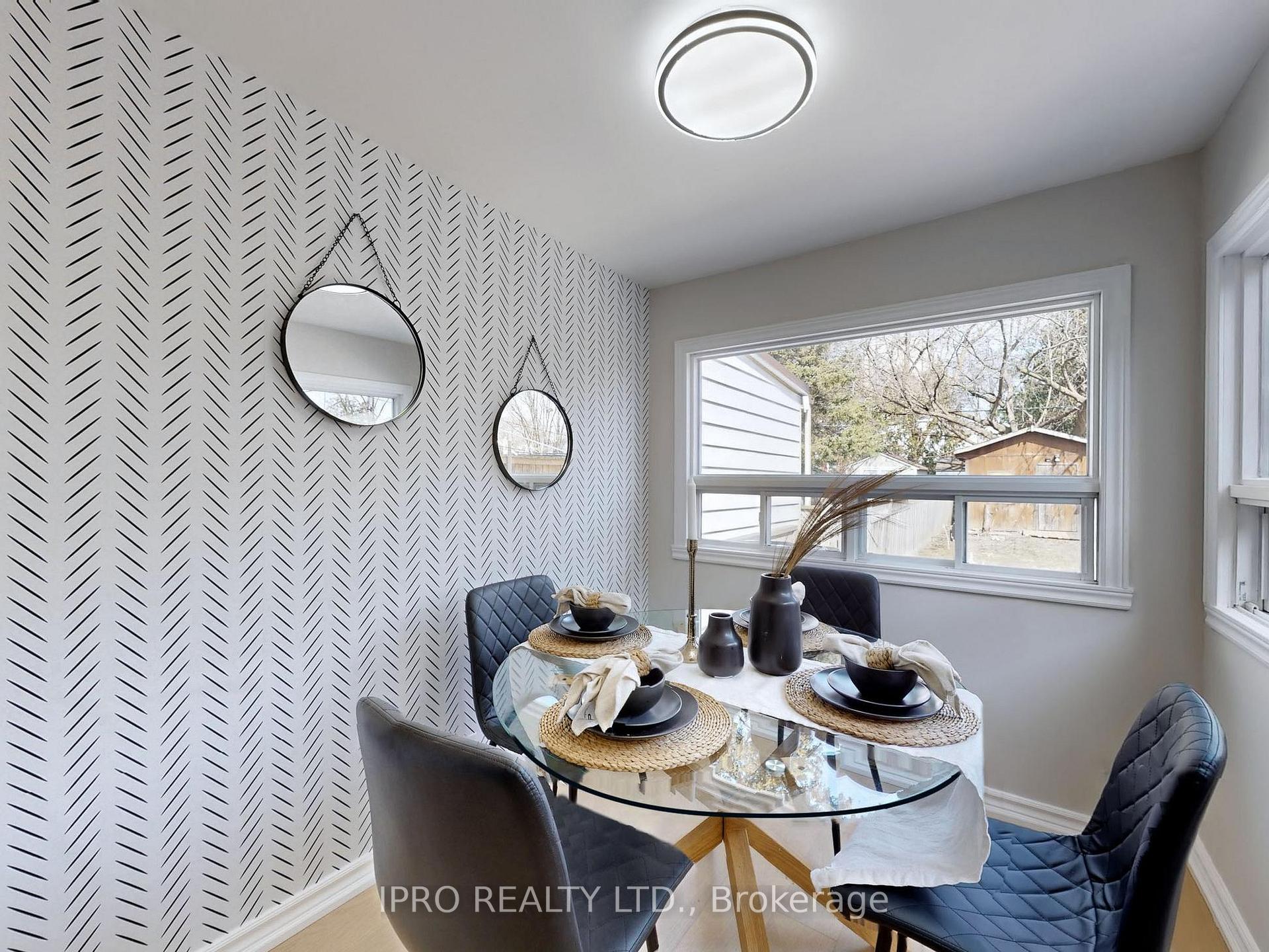 Photo 20 of 179 Chisholm Avenue, Toronto, Woodbine-Lumsden — HOMEH