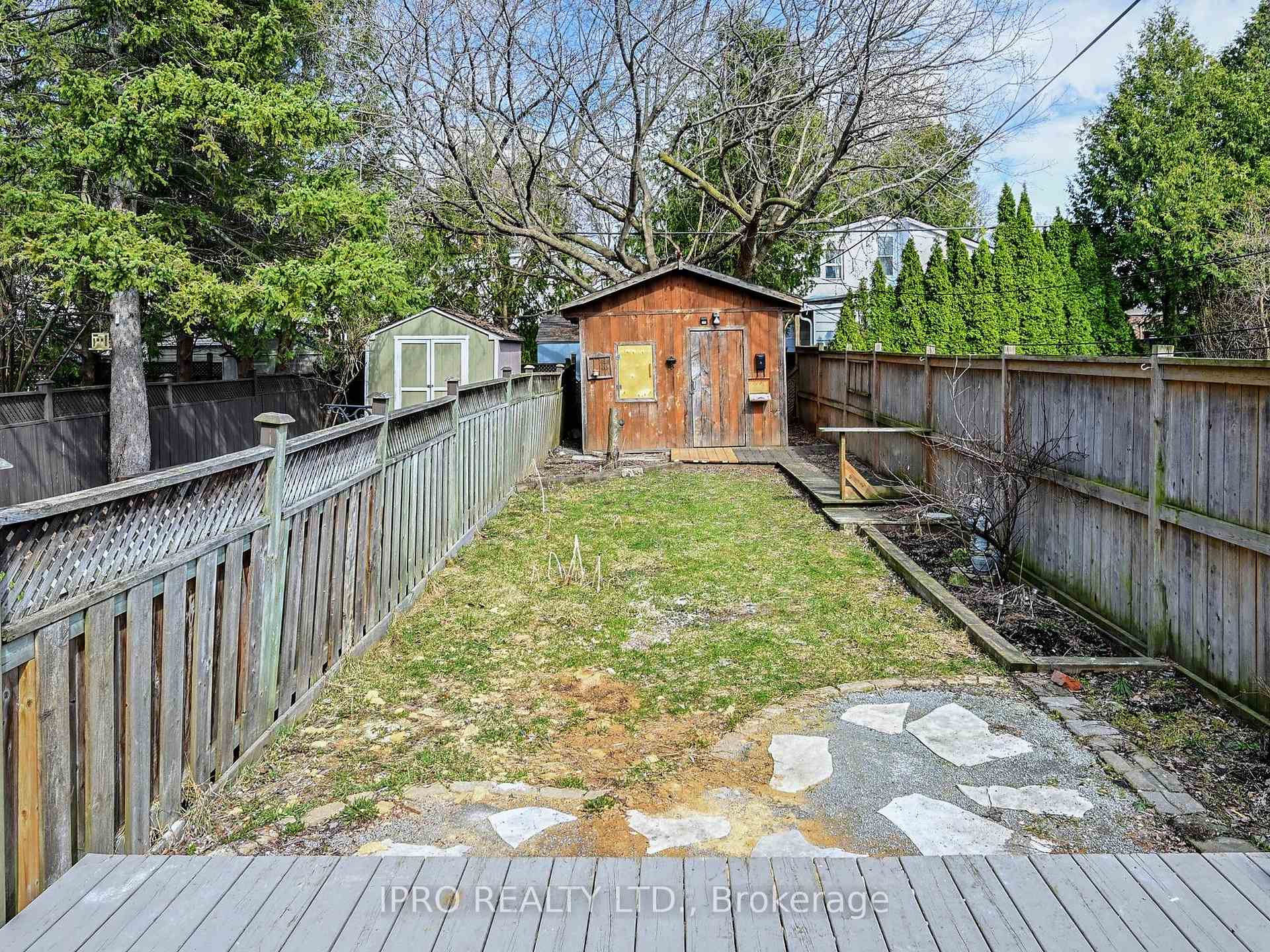 Photo 23 of 179 Chisholm Avenue, Toronto, Woodbine-Lumsden — HOMEH