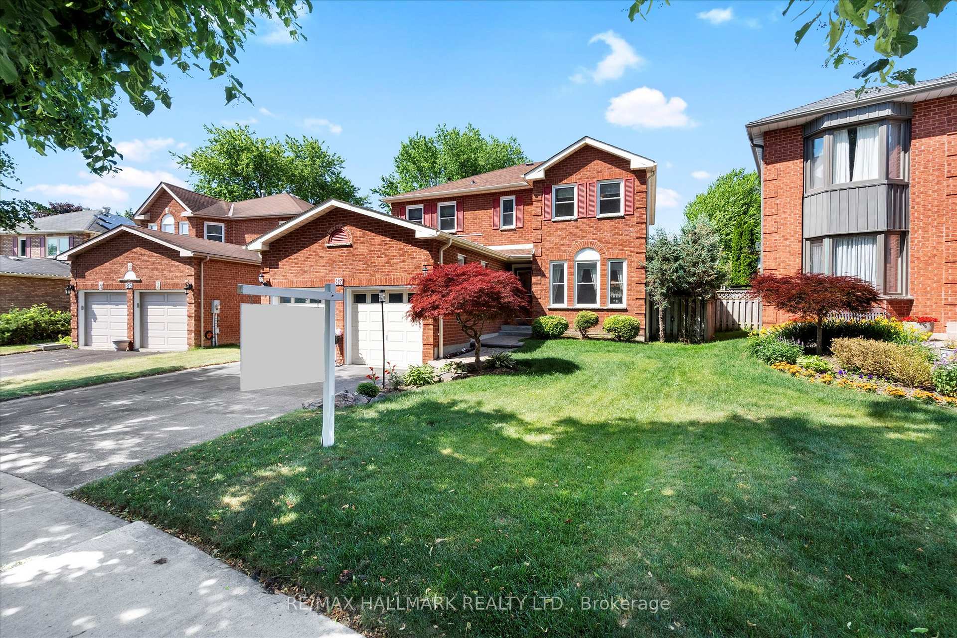 Photo 5 of 83 Lipton Crescent, Whitby, Pringle Creek — HOMEH
