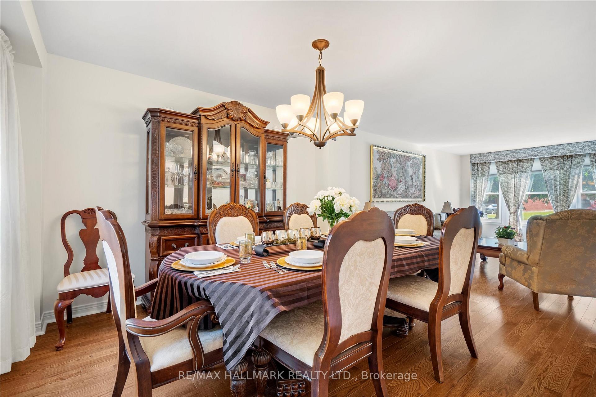 Photo 9 of 83 Lipton Crescent, Whitby, Pringle Creek — HOMEH