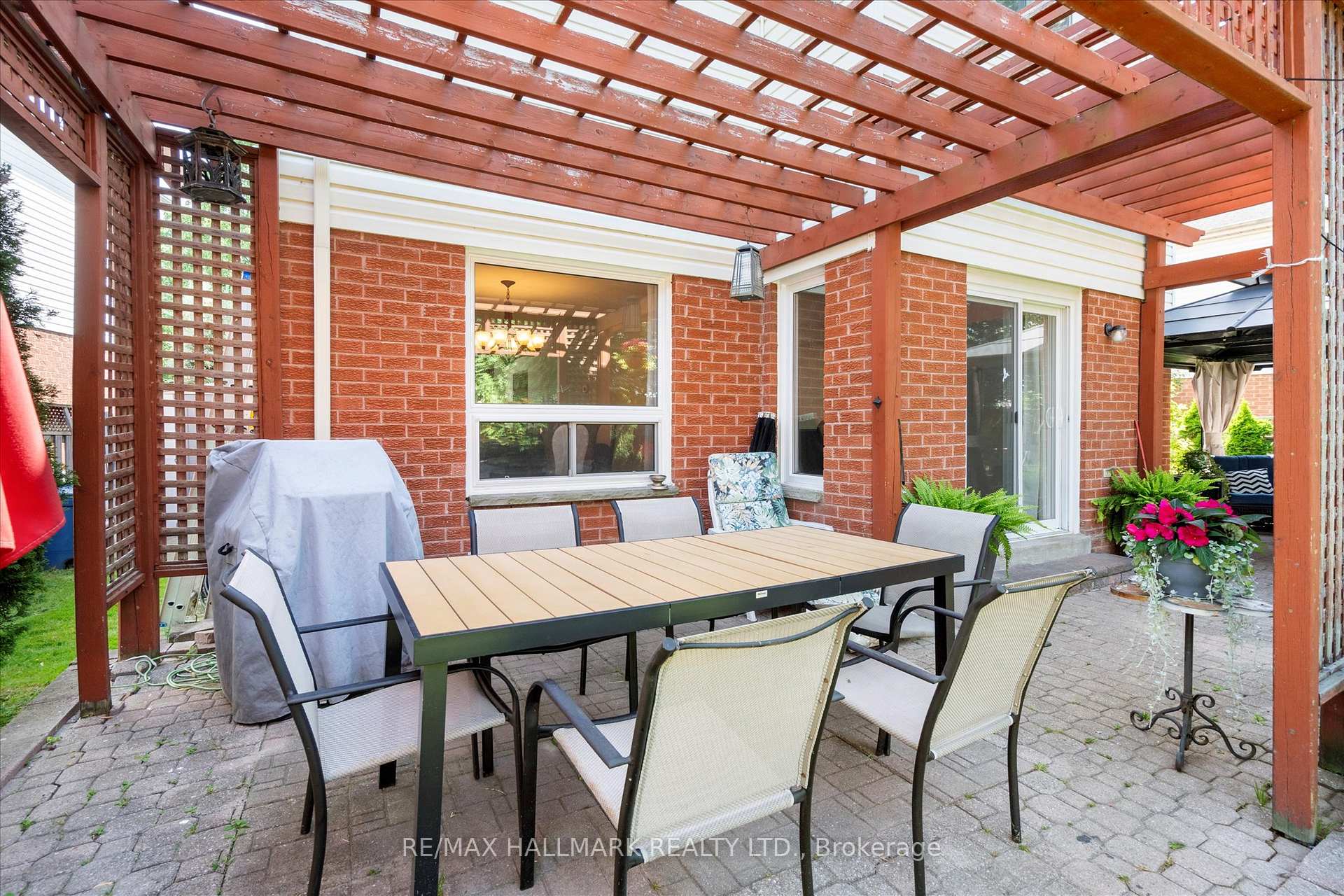 Photo 31 of 83 Lipton Crescent, Whitby, Pringle Creek — HOMEH
