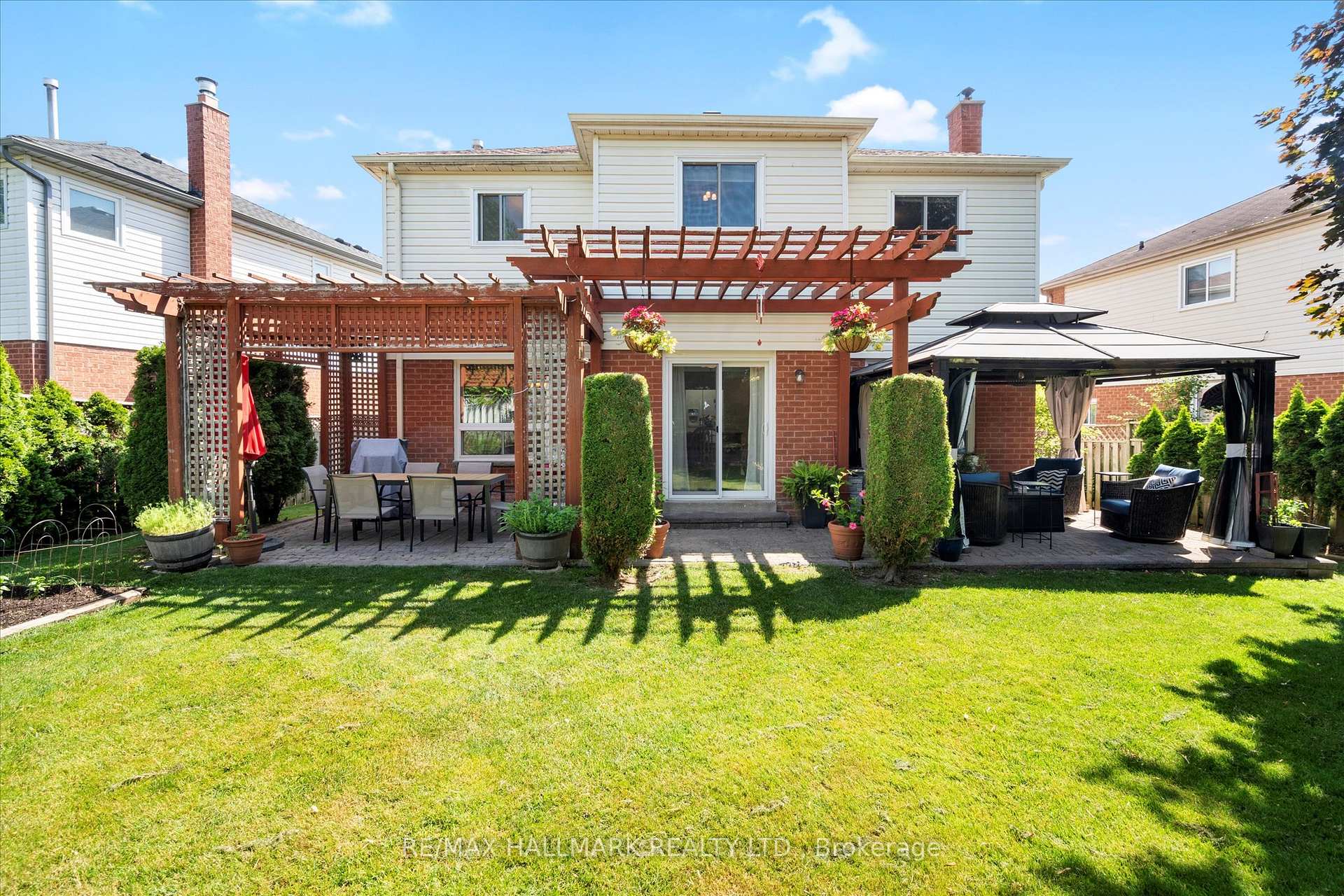 Photo 48 of 83 Lipton Crescent, Whitby, Pringle Creek — HOMEH
