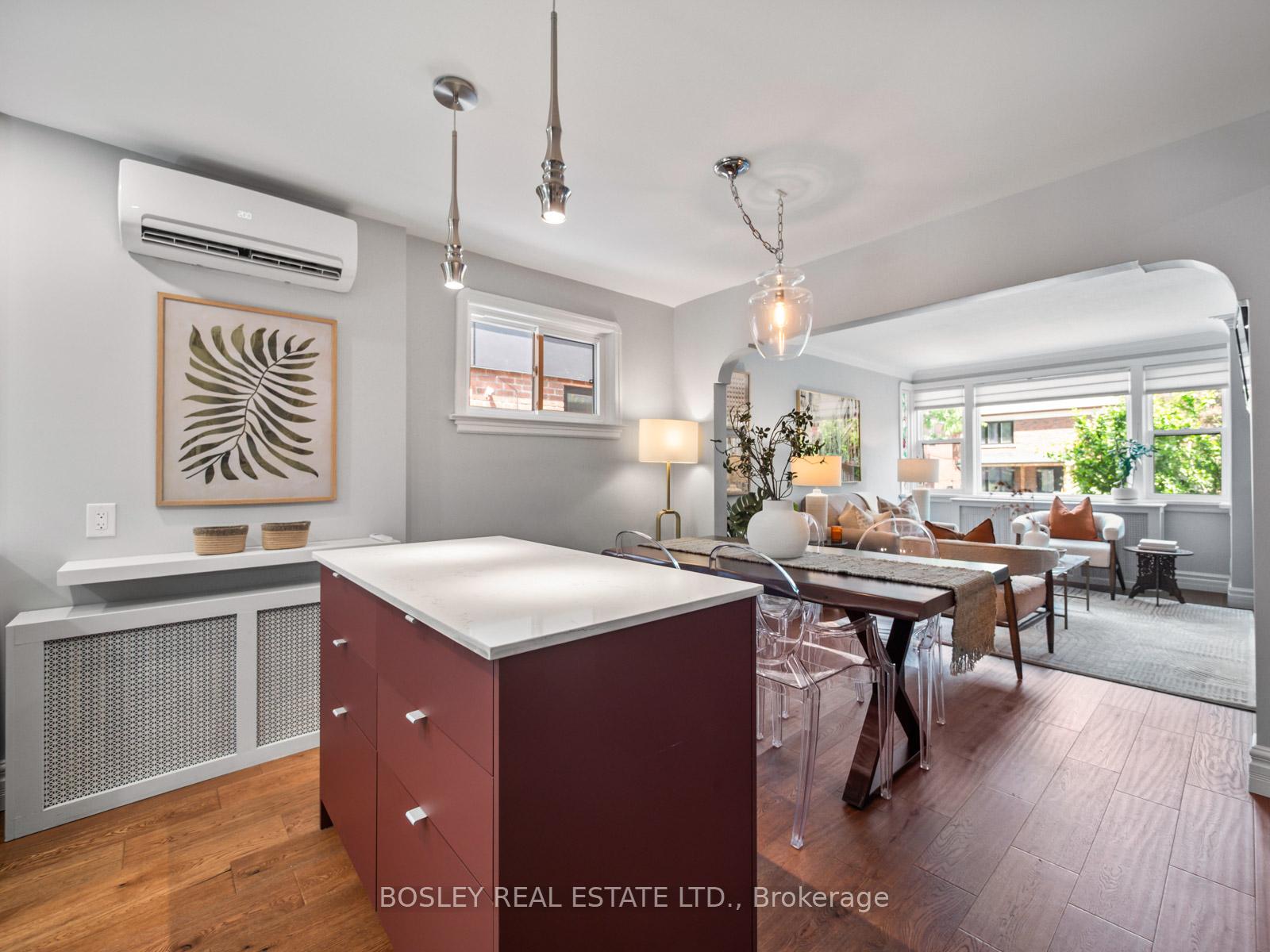 Photo 9 of 60 Glenside Avenue, Toronto, Greenwood-Coxwell — HOMEH