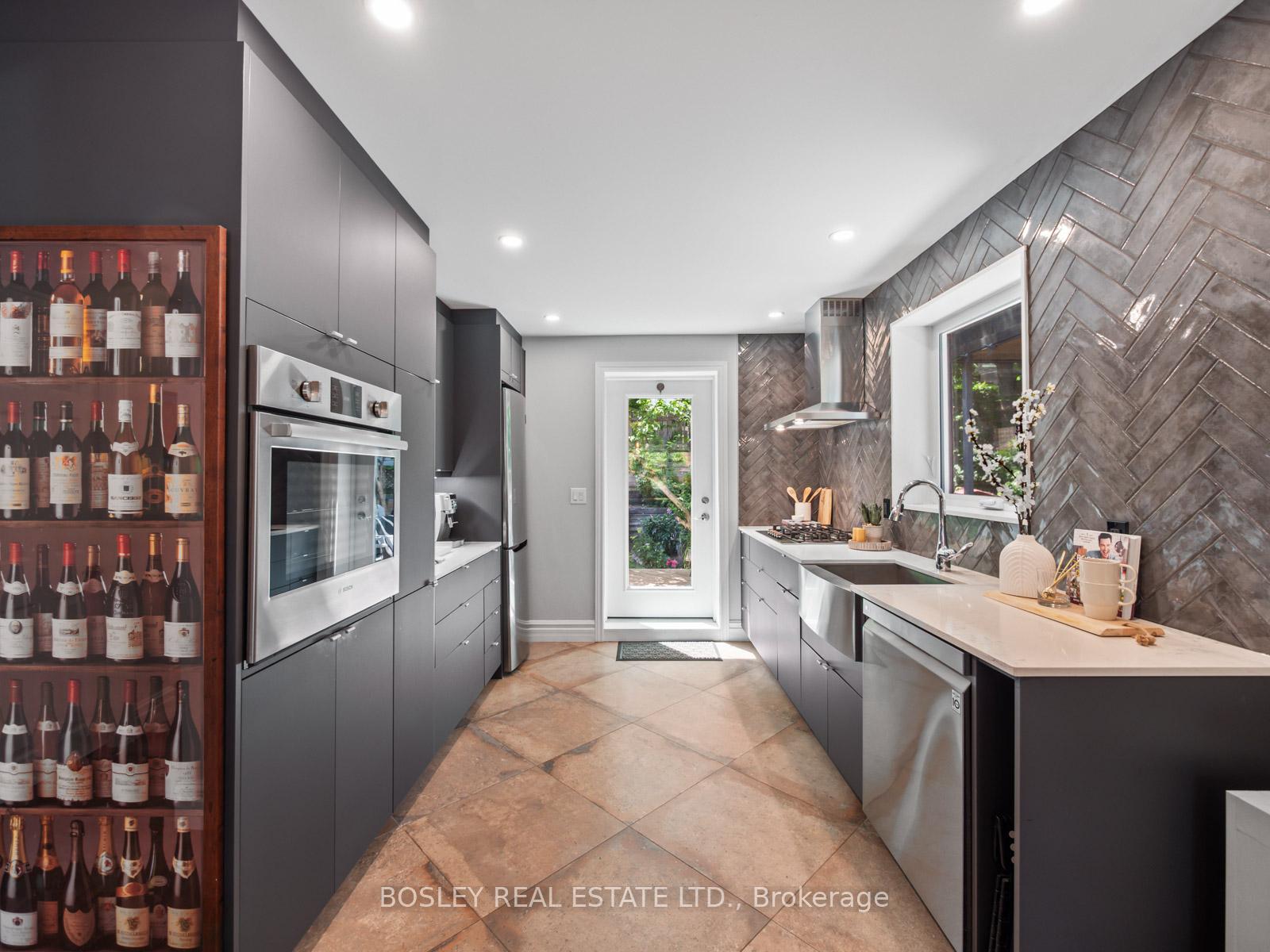 Photo 14 of 60 Glenside Avenue, Toronto, Greenwood-Coxwell — HOMEH
