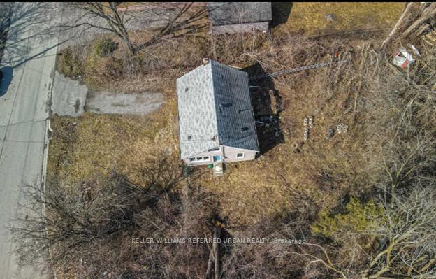 Photo 7 of 600 Hickory Street N, Whitby, Downtown Whitby — HOMEH