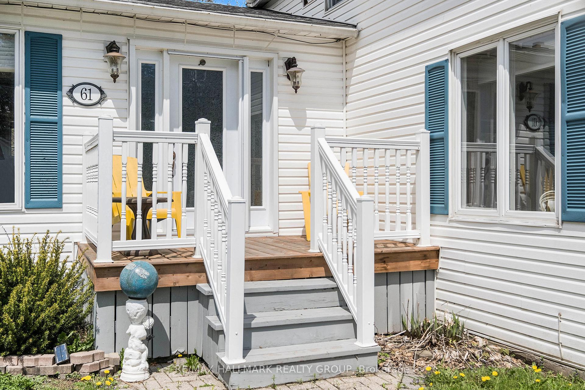 Photo 3 of 61 Emma Street, North Dundas, Chesterville — HOMEH