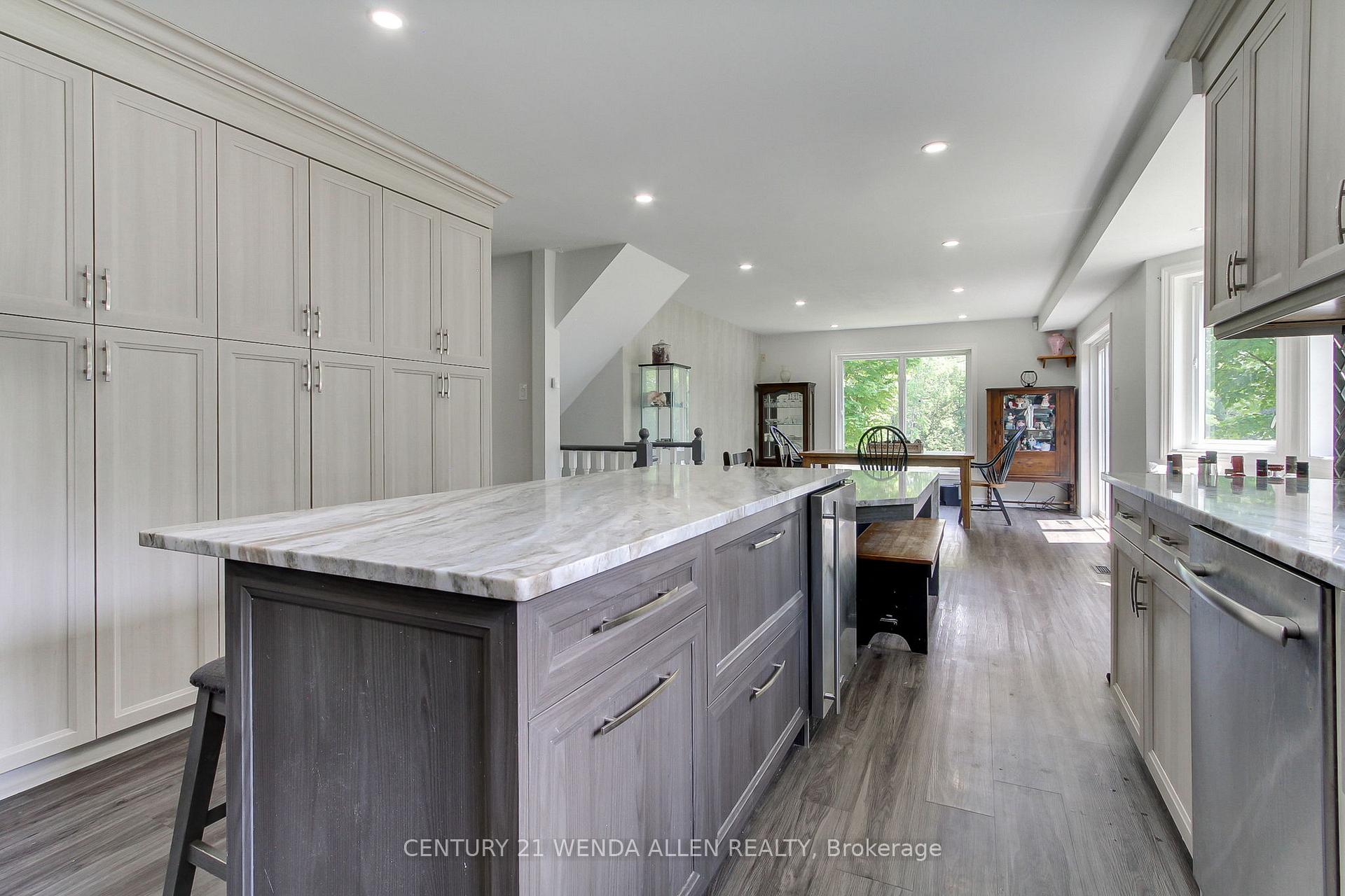 Photo 6 of 5150 Lakeridge Road, Pickering, Rural Pickering — HOMEH