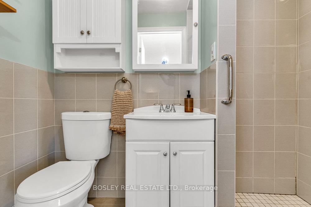 Photo 11 of 22 Woburn Avenue, Toronto, Lawrence Park North — HOMEH