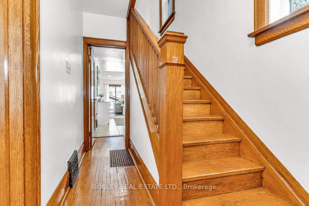 Photo 15 of 22 Woburn Avenue, Toronto, Lawrence Park North — HOMEH