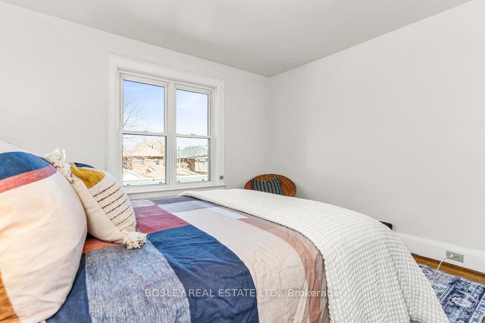 Photo 29 of 22 Woburn Avenue, Toronto, Lawrence Park North — HOMEH