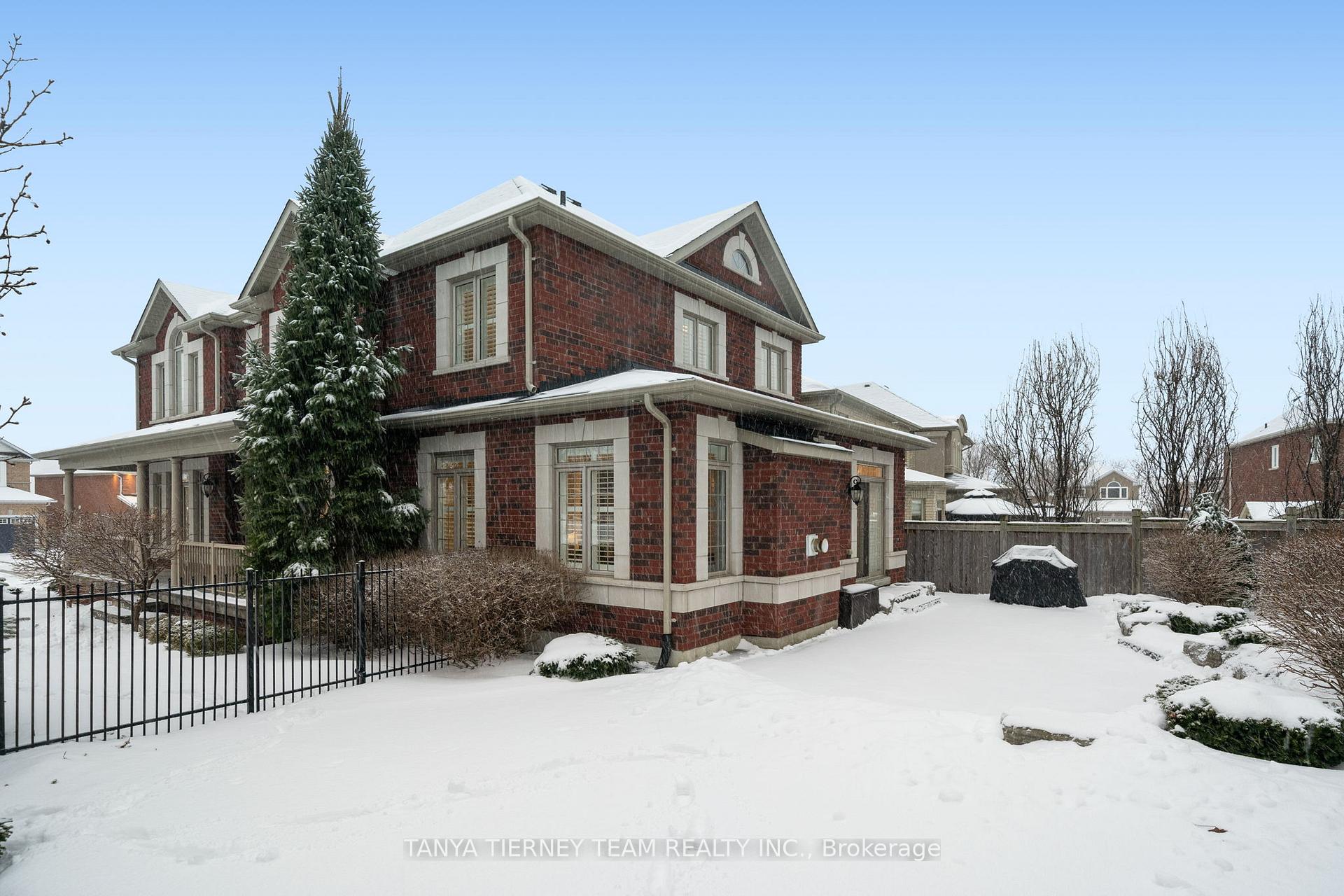 Photo 36 of 6 Lady May Drive, Whitby, Rolling Acres — HOMEH