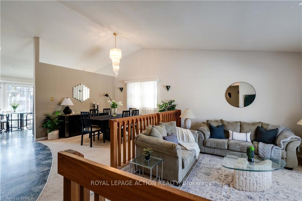 Photo 3 of 45 Skylark Road, Brantford — HOMEH
