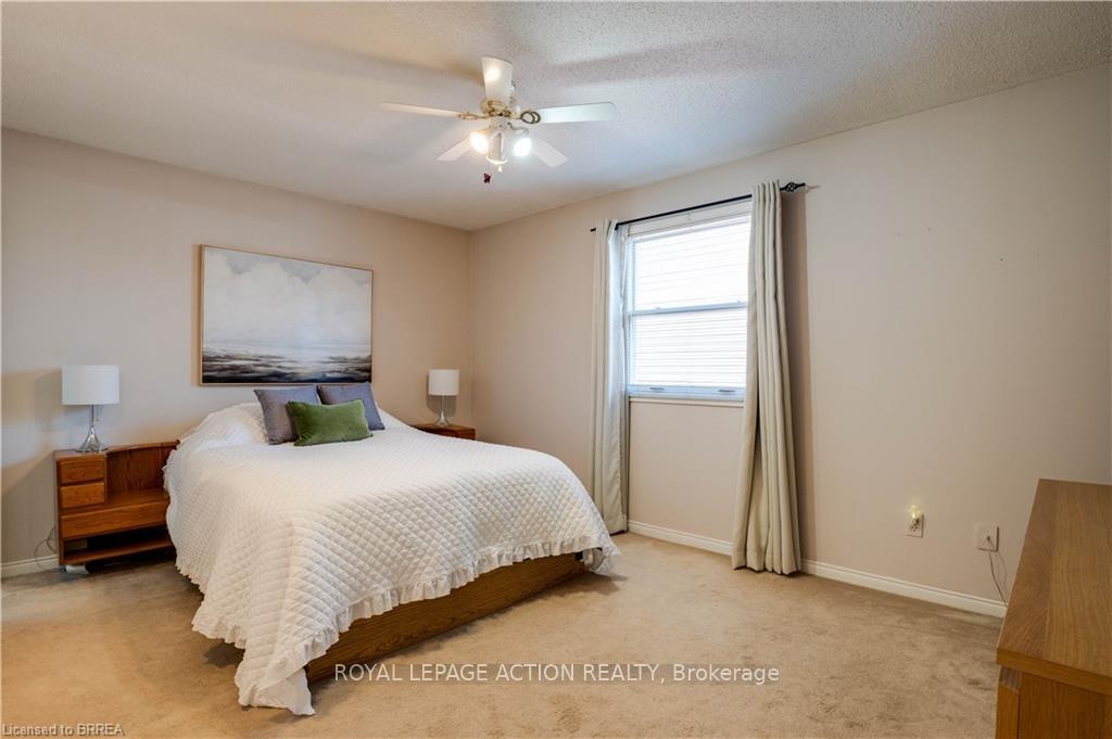 Photo 14 of 45 Skylark Road, Brantford — HOMEH