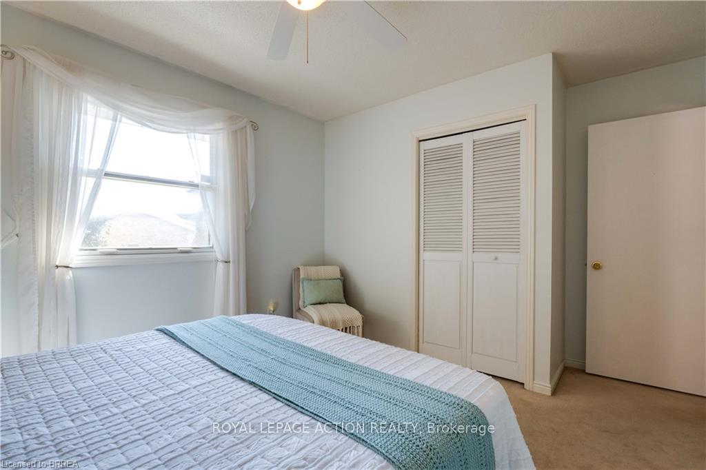 Photo 22 of 45 Skylark Road, Brantford — HOMEH