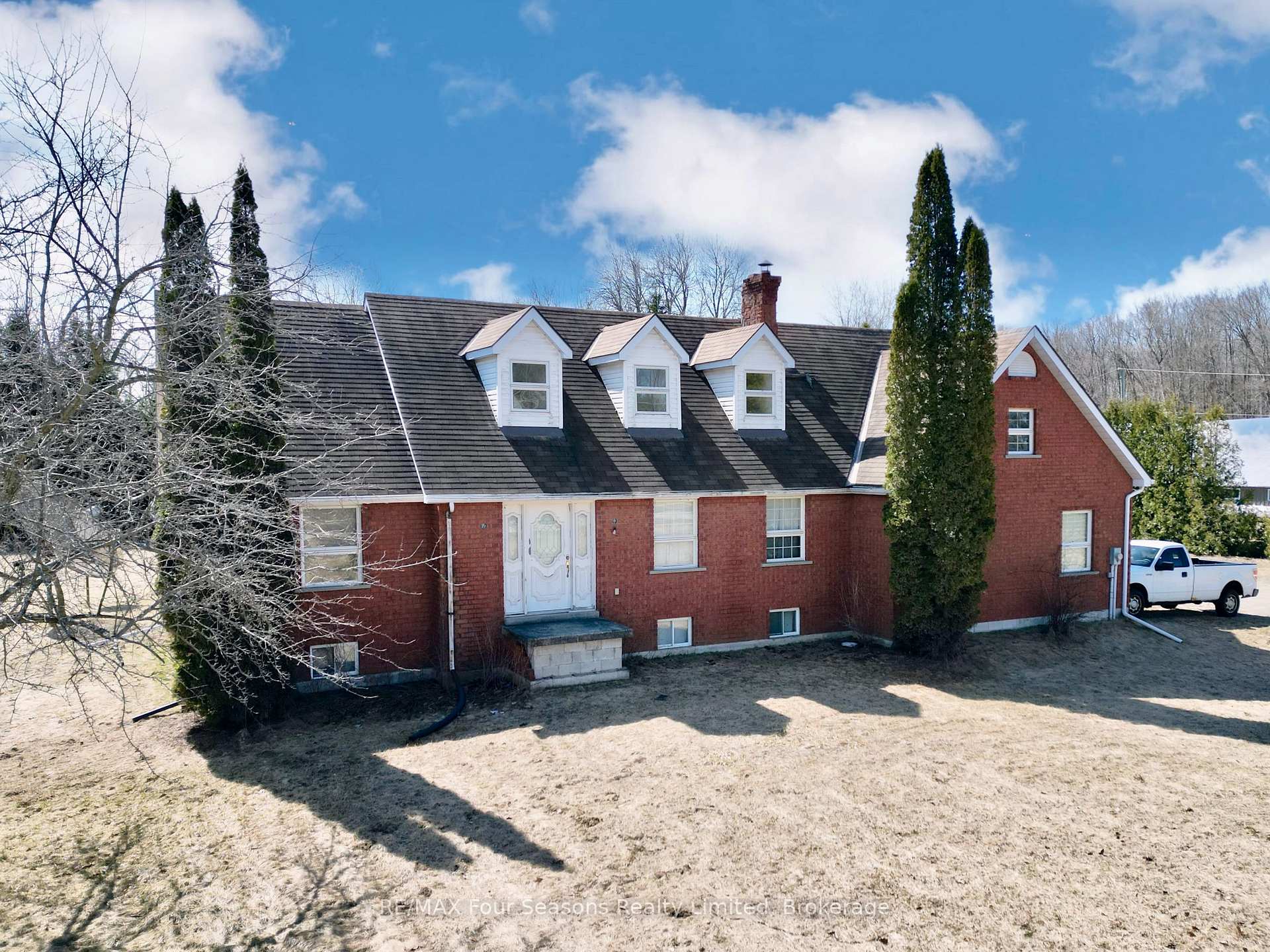 Photo 1 of 5633 County Road 9, Clearview, Rural Clearview — HOMEH