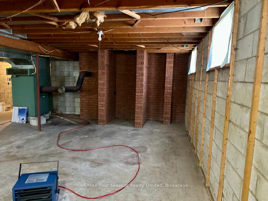 Photo 32 of 5633 County Road 9, Clearview, Rural Clearview — HOMEH