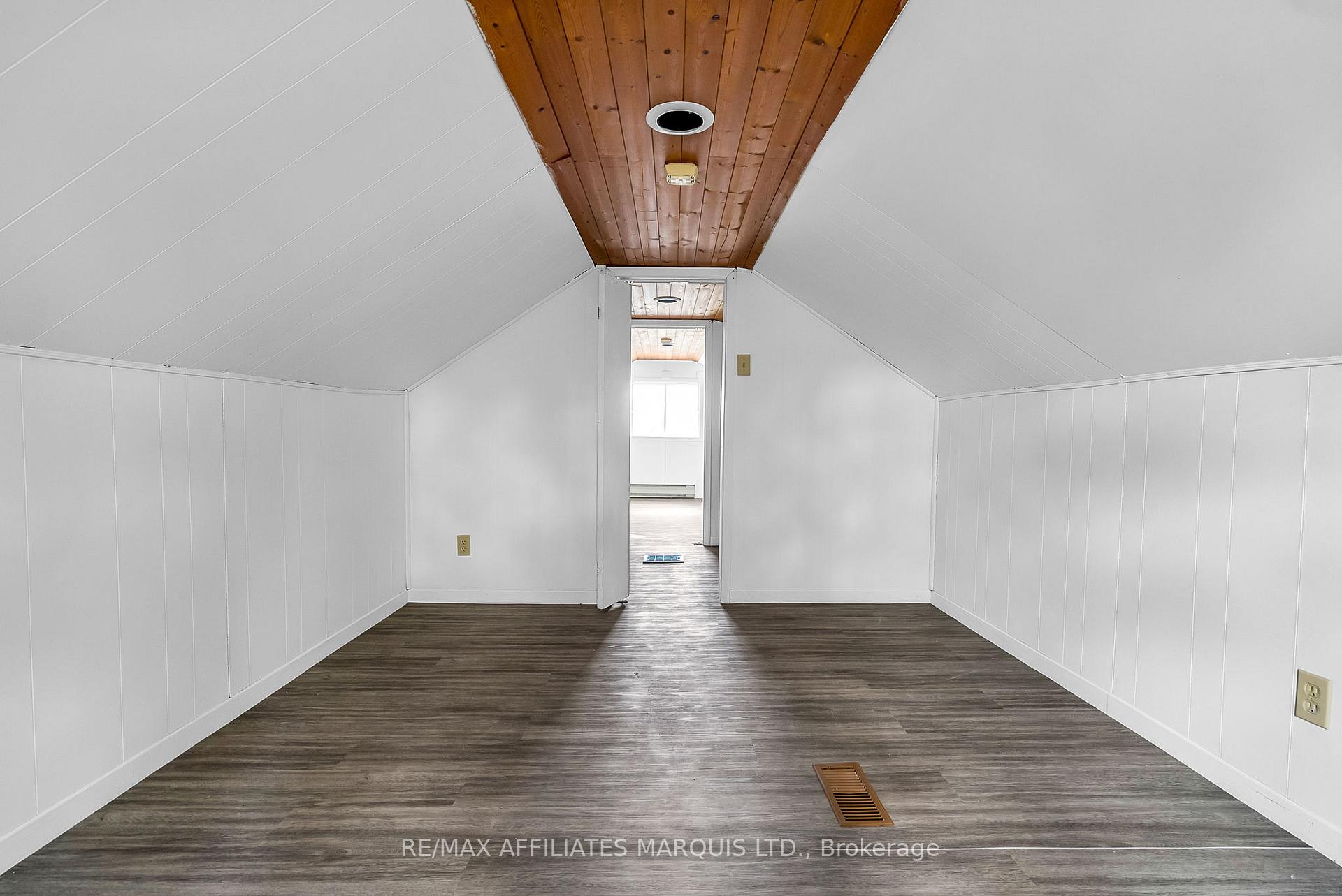 Photo 6 of 432 Eighth St Street E, Cornwall — HOMEH