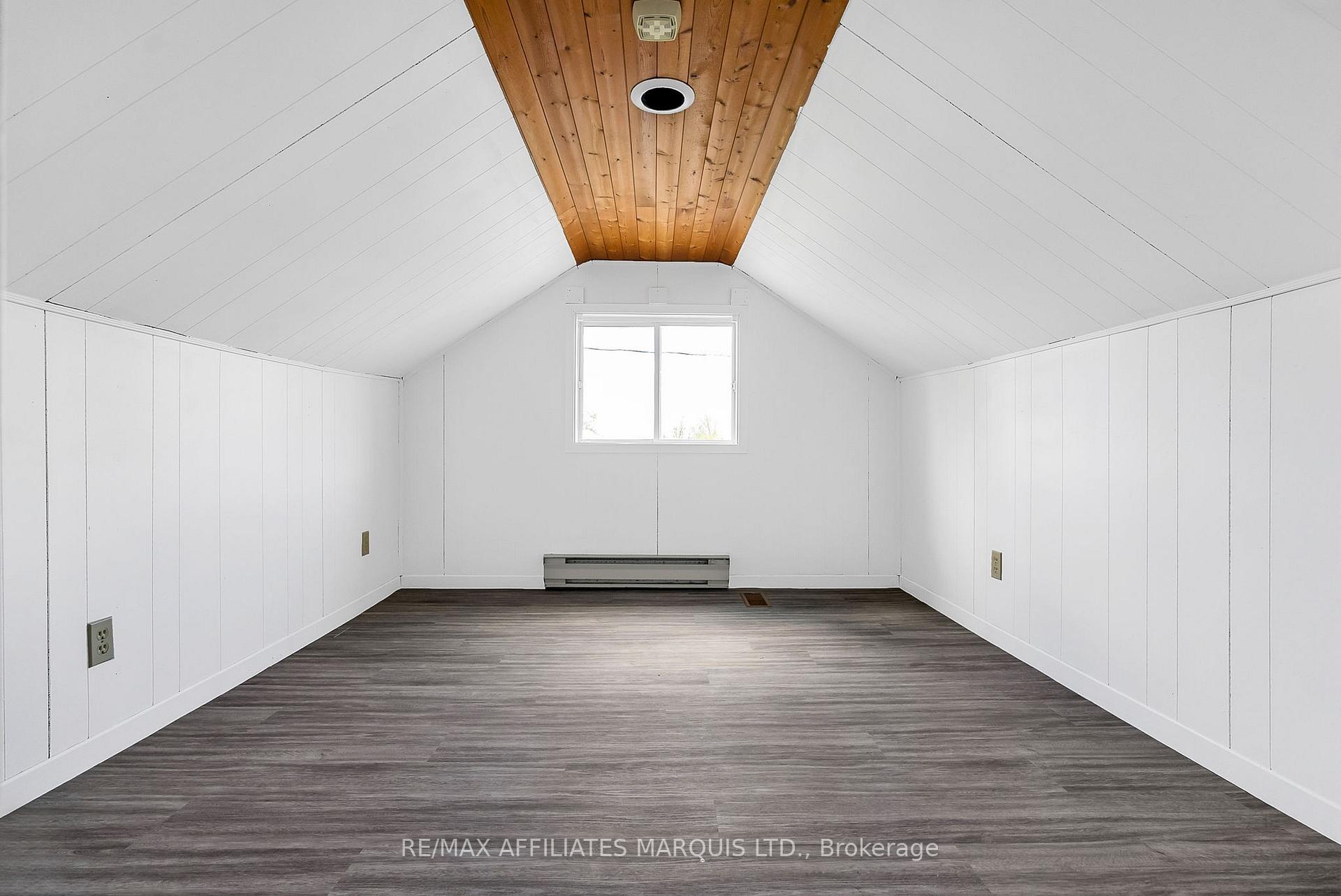 Photo 10 of 432 Eighth St Street E, Cornwall — HOMEH