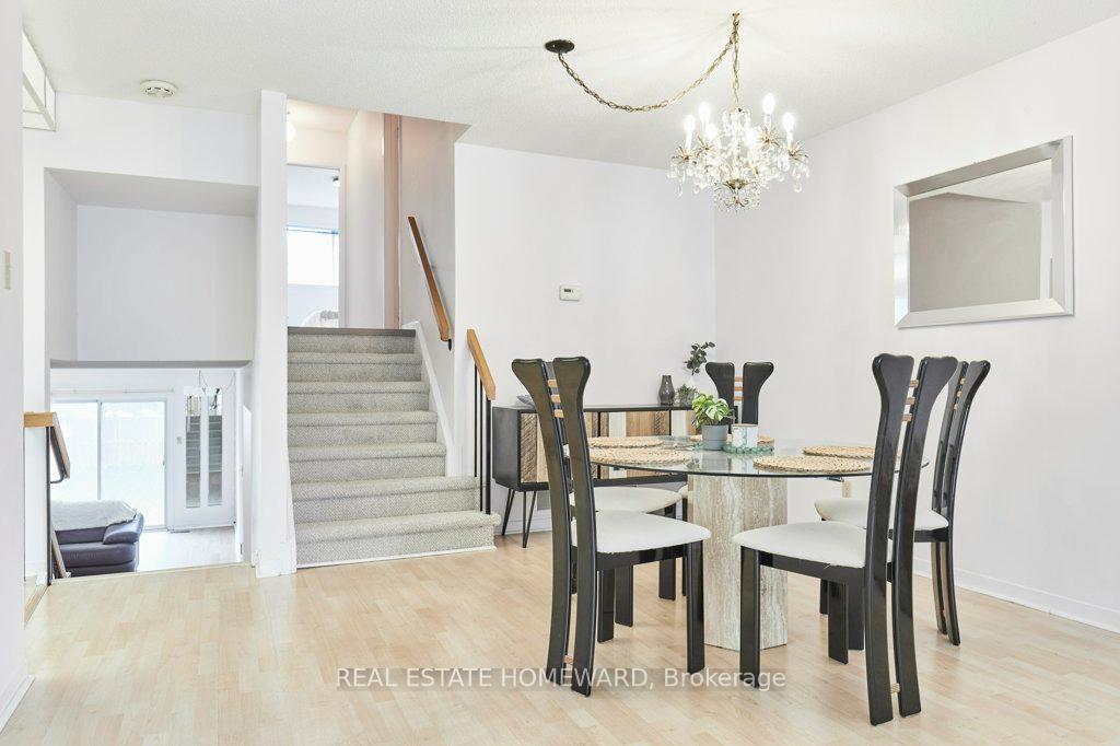 Photo 22 of 704 Abingdon Court, Pickering, West Shore — HOMEH