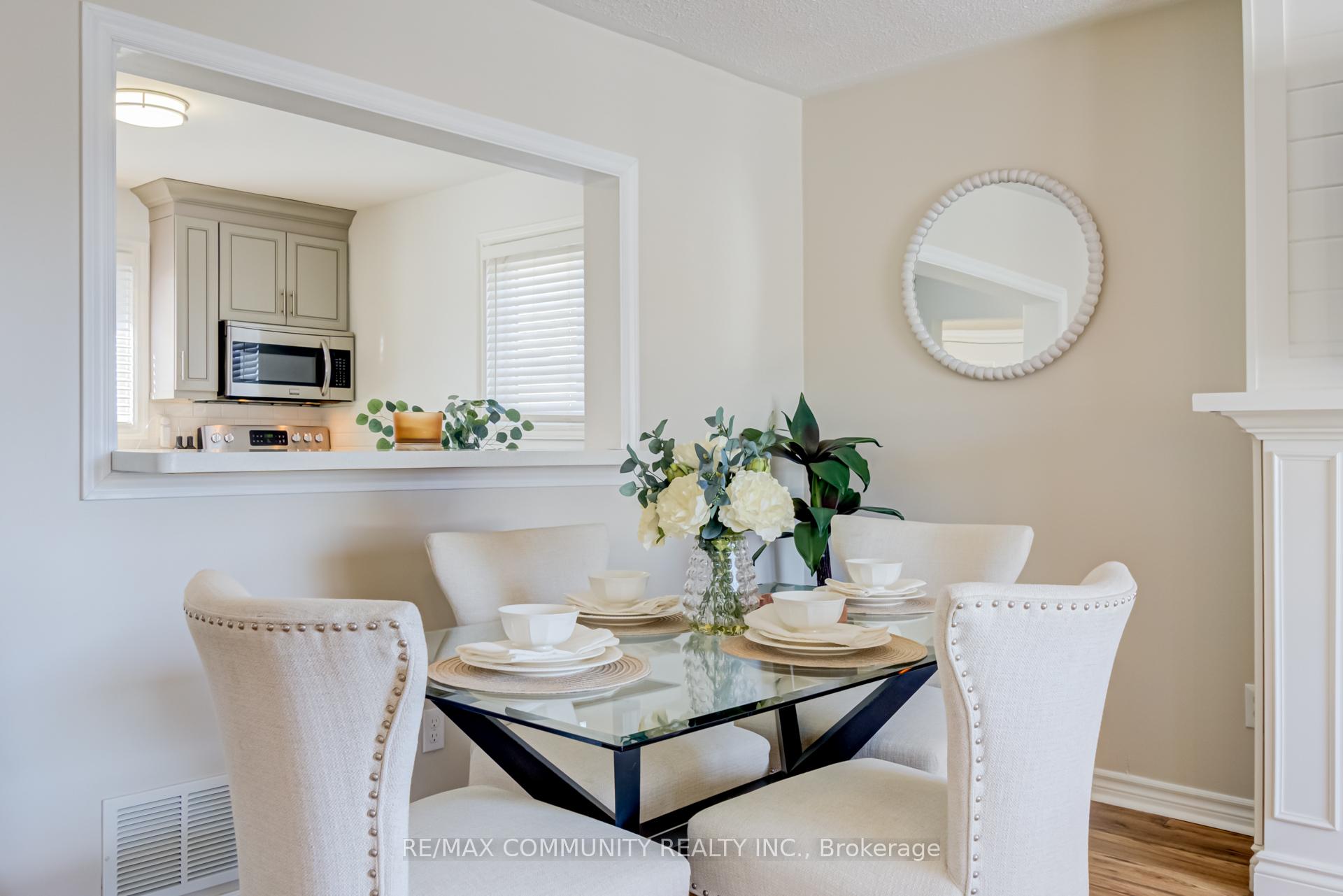 Photo 4 of 400 Maplewood Drive, Oshawa, O'Neill — HOMEH