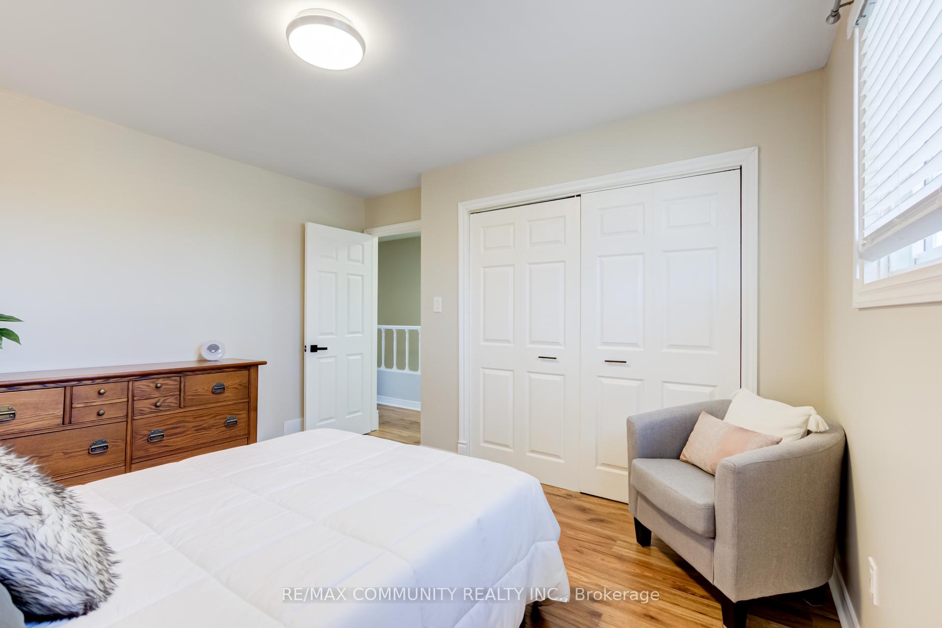 Photo 14 of 400 Maplewood Drive, Oshawa, O'Neill — HOMEH