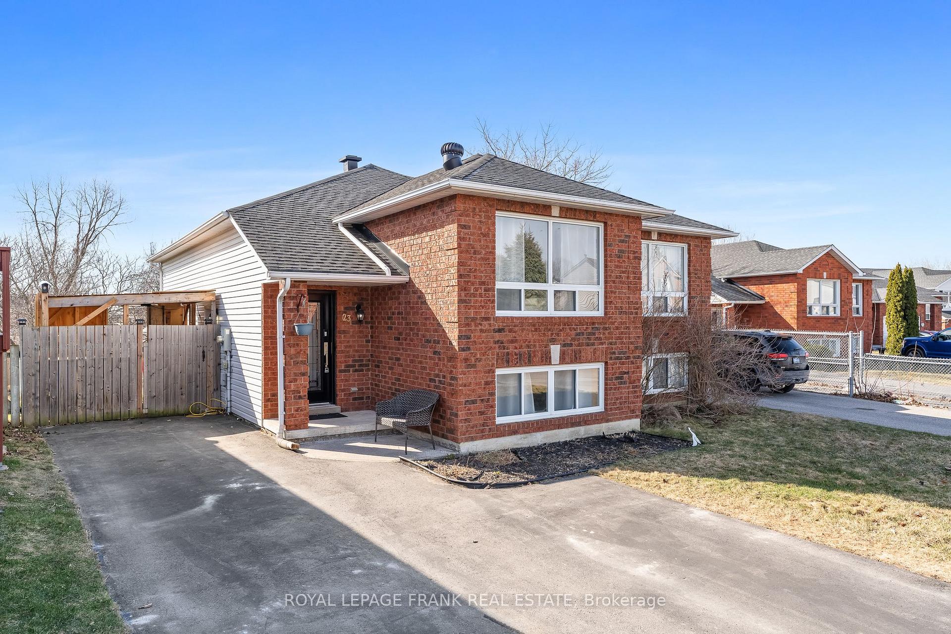 Photo 4 of 23 Ballantine Street, Cobourg — HOMEH