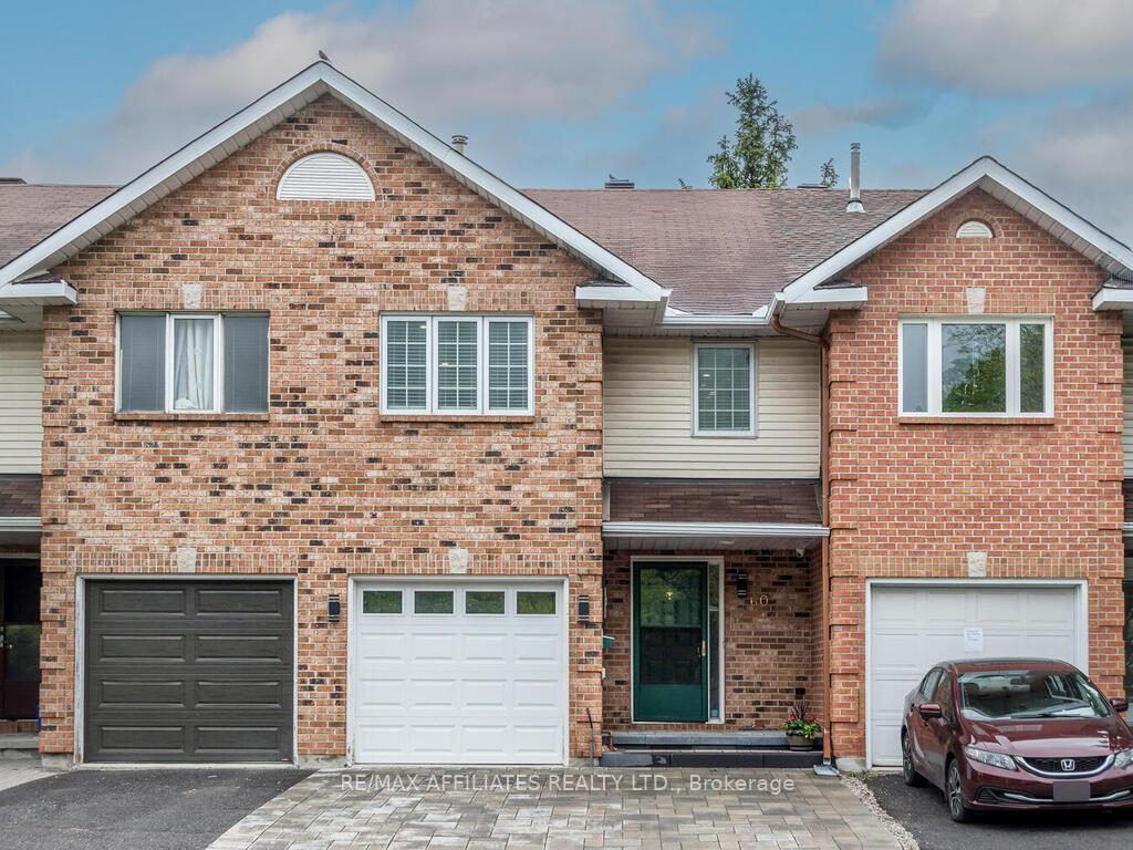 Photo 1 of 60 Royal Oak Court, Ottawa, Hunt Club Park/Greenboro — HOMEH