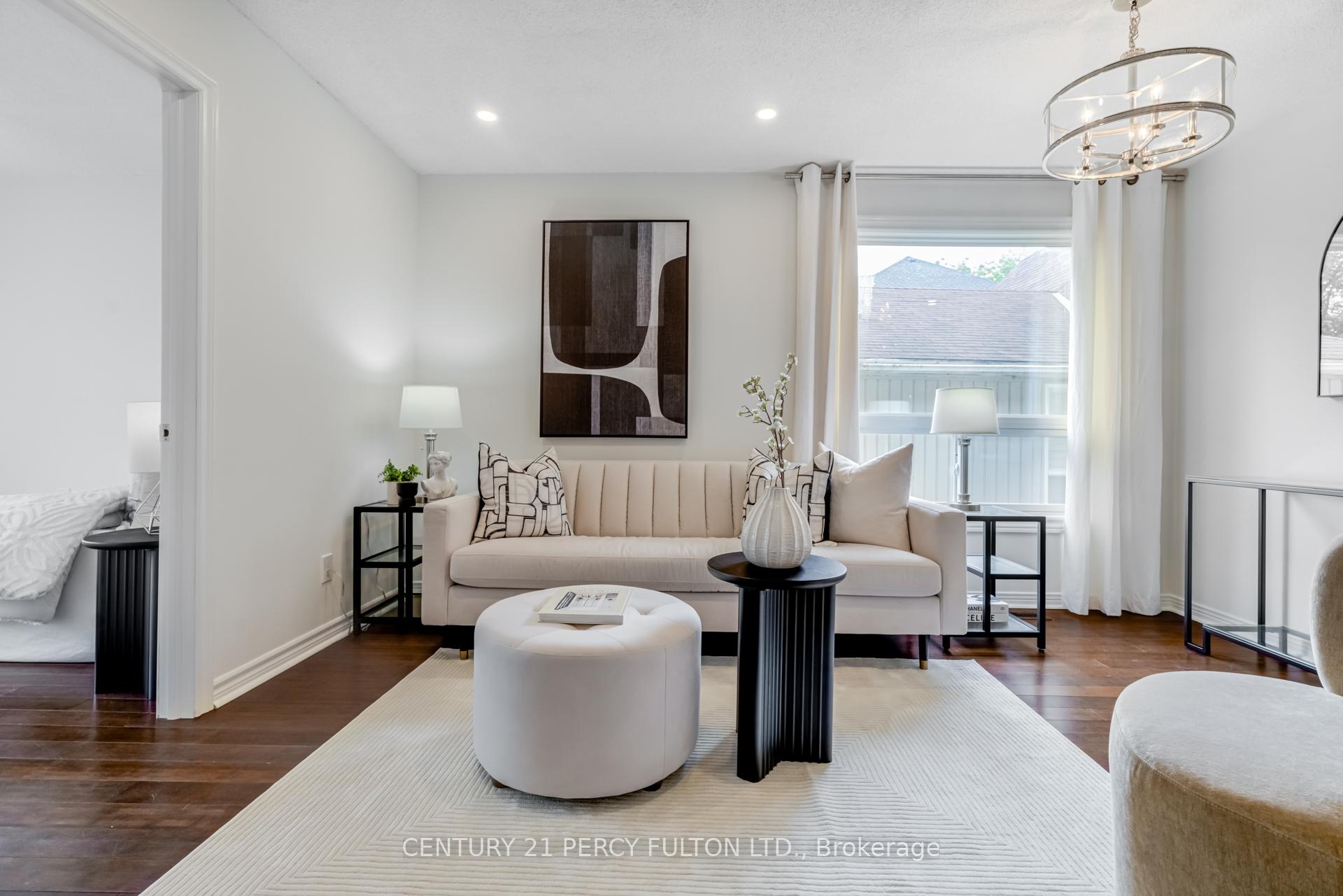 Photo 6 of 30A Varcoe Road, Clarington, Courtice — HOMEH