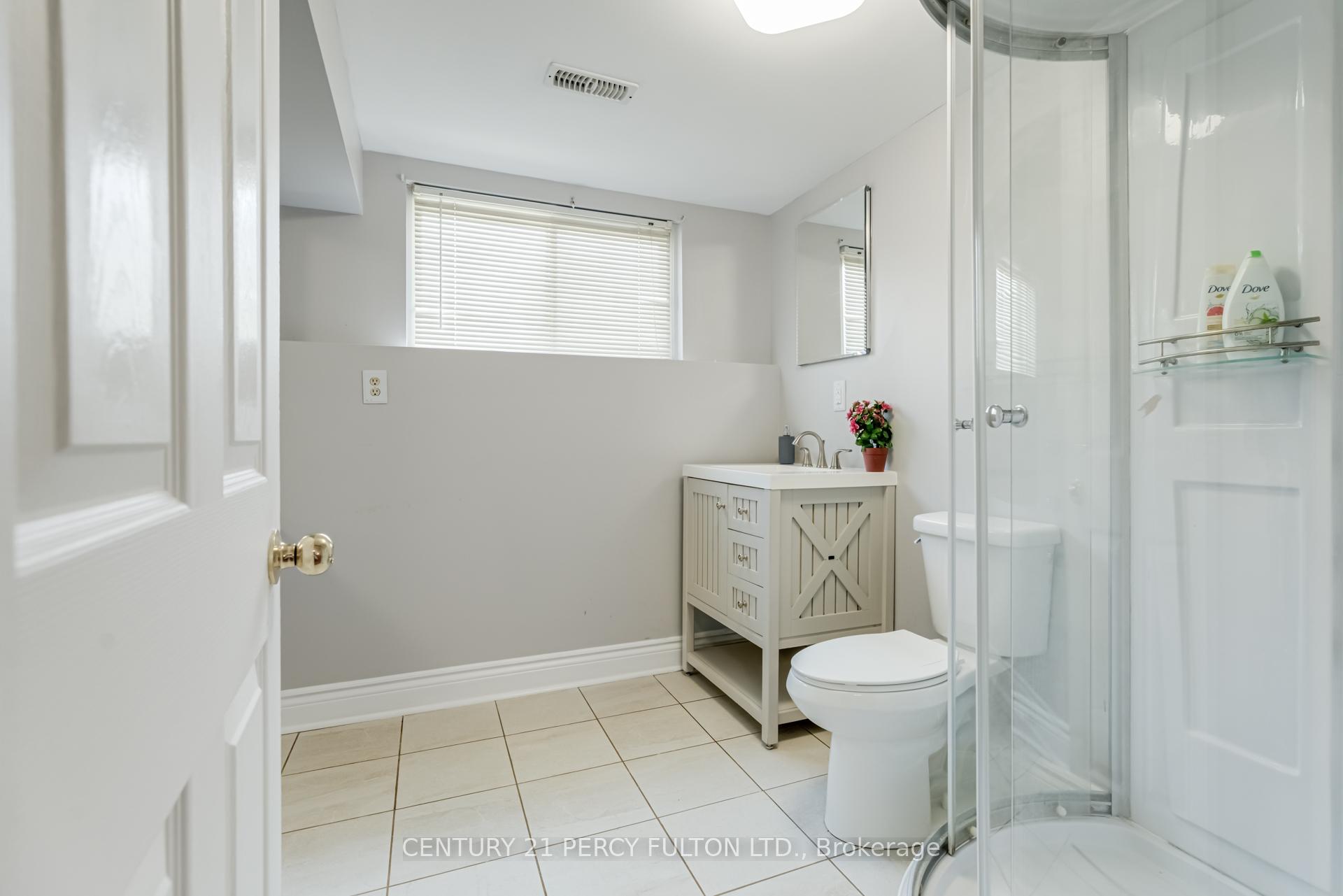 Photo 30 of 30A Varcoe Road, Clarington, Courtice — HOMEH